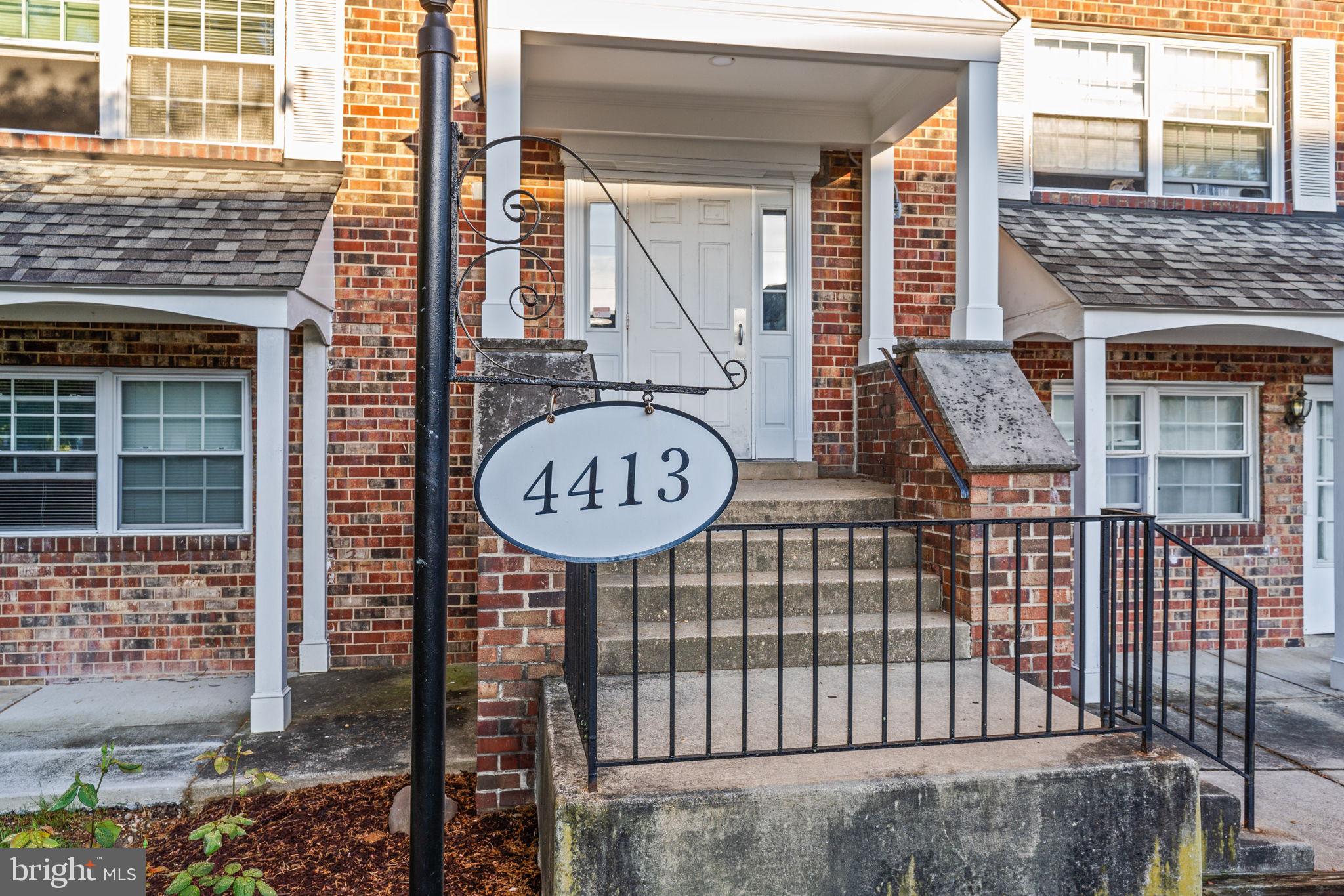 MONTPELIER VILLAGE - Residential Lease