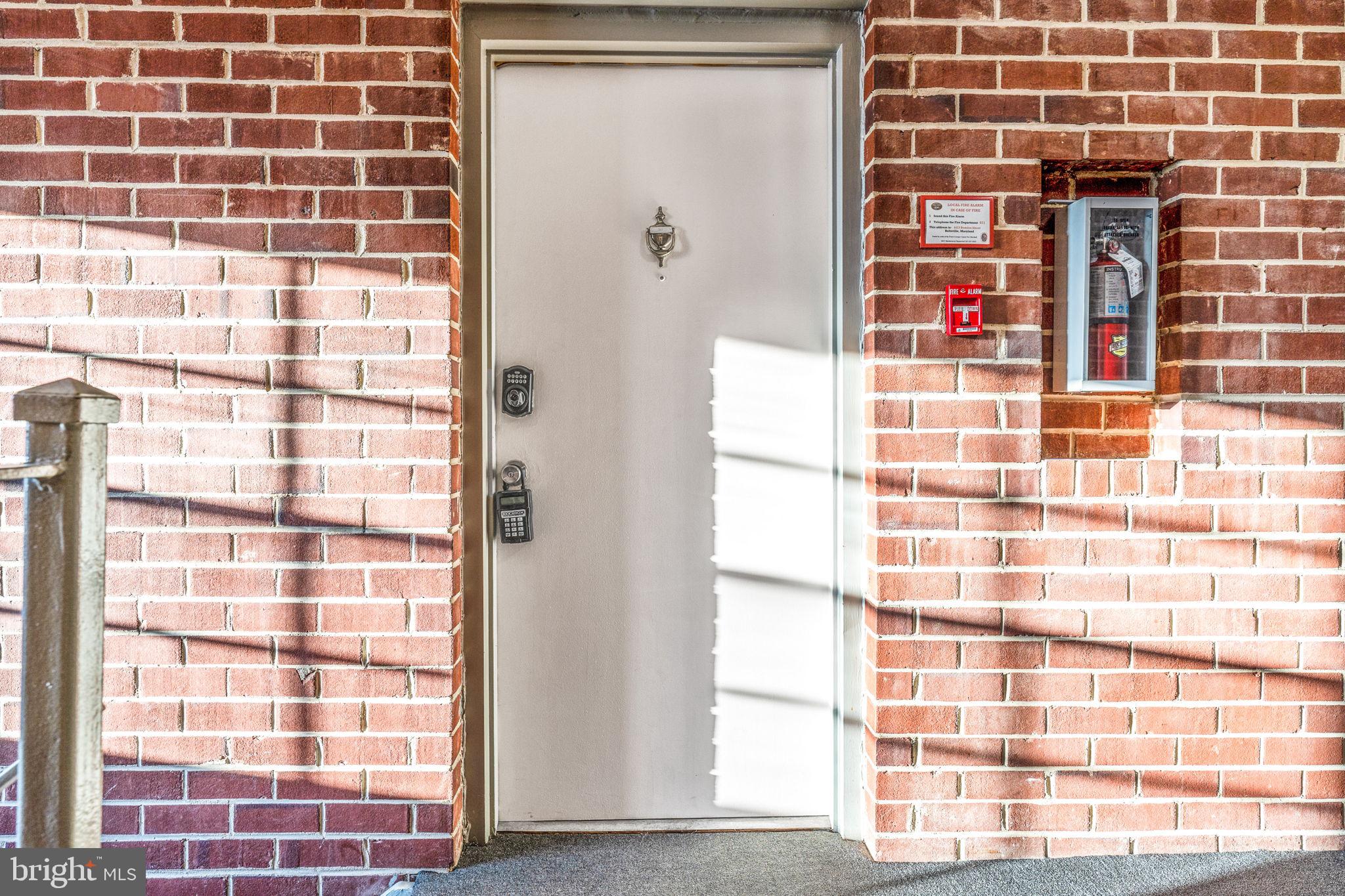 MONTPELIER VILLAGE - Residential Lease