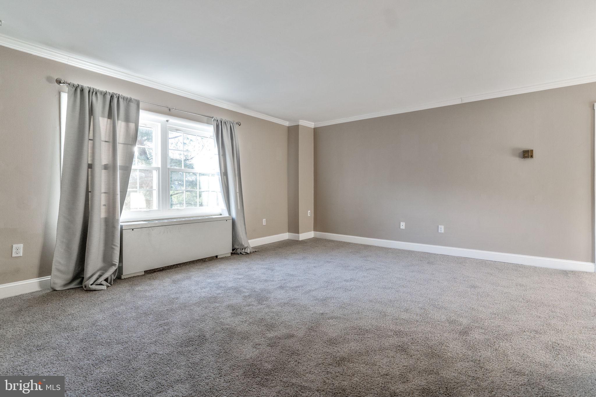 MONTPELIER VILLAGE - Residential Lease