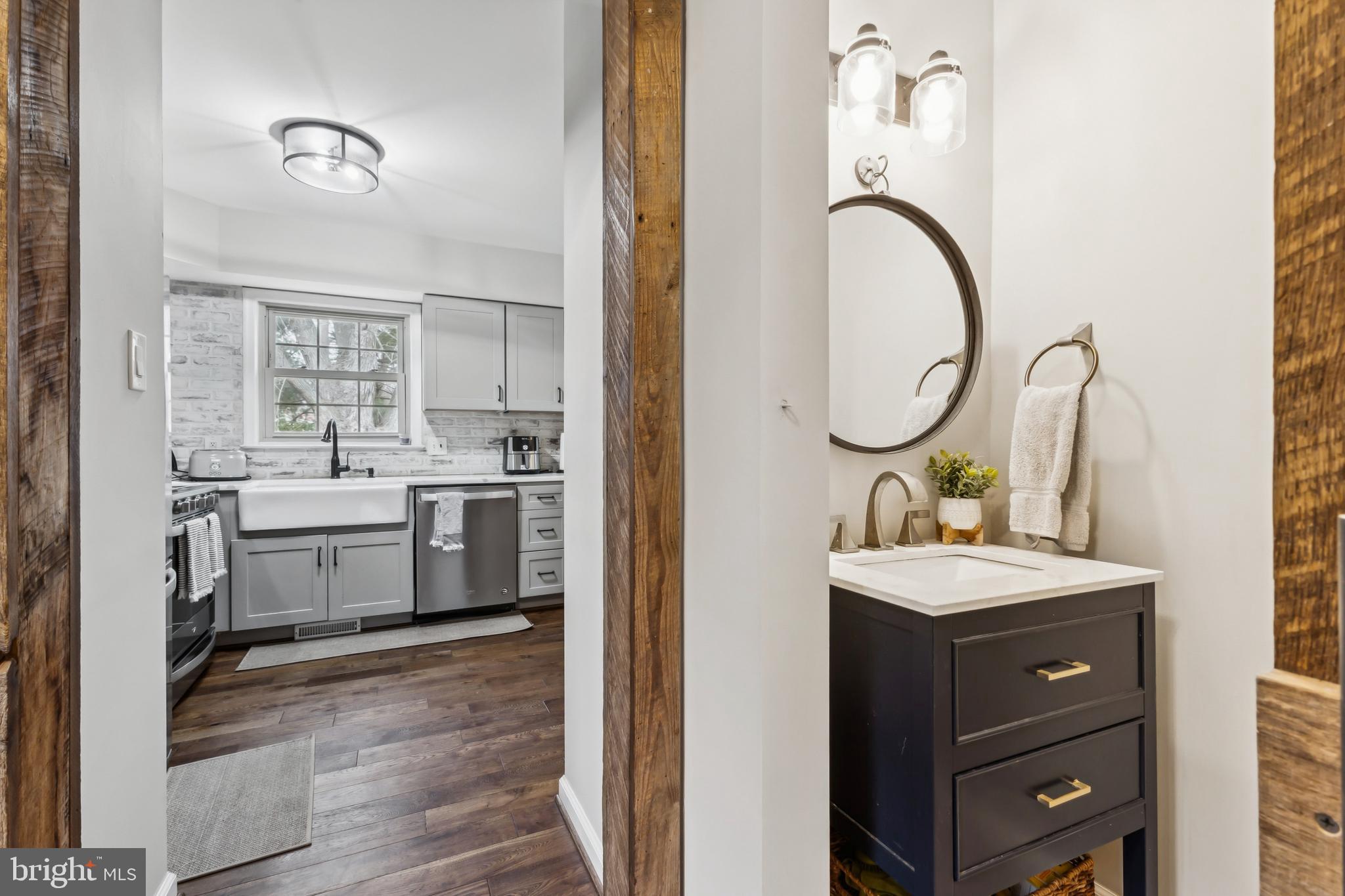 VIENNA COMMONS - Residential Lease