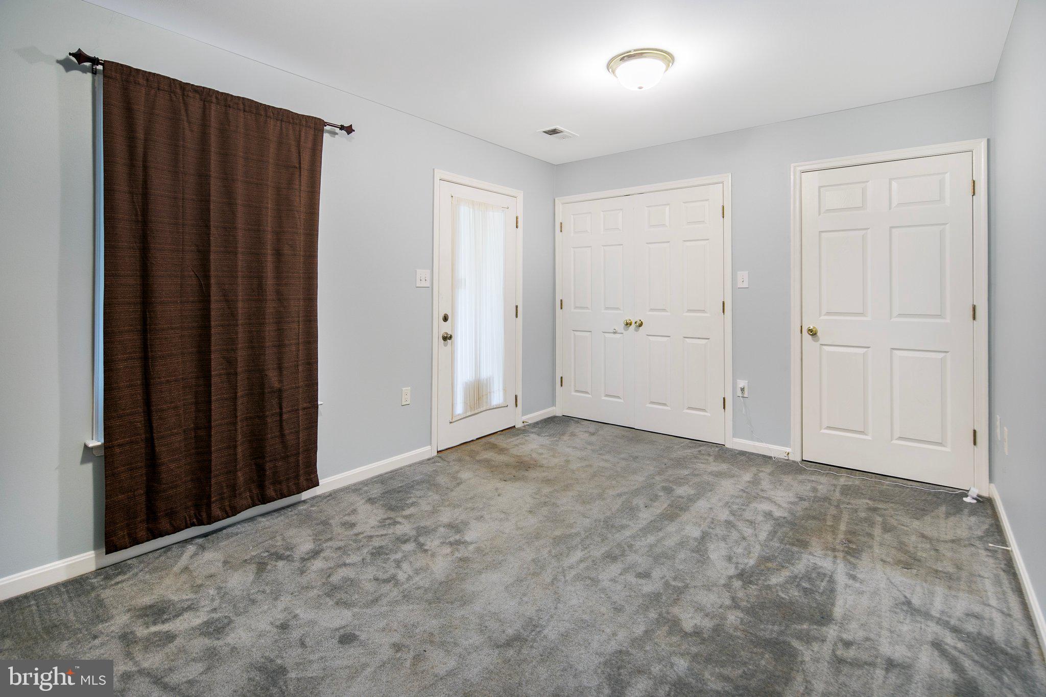 HAMMONDS MILL - Residential