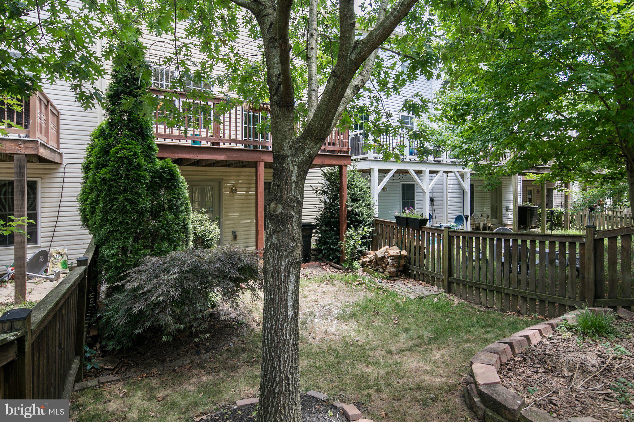 HAMMONDS MILL - Residential