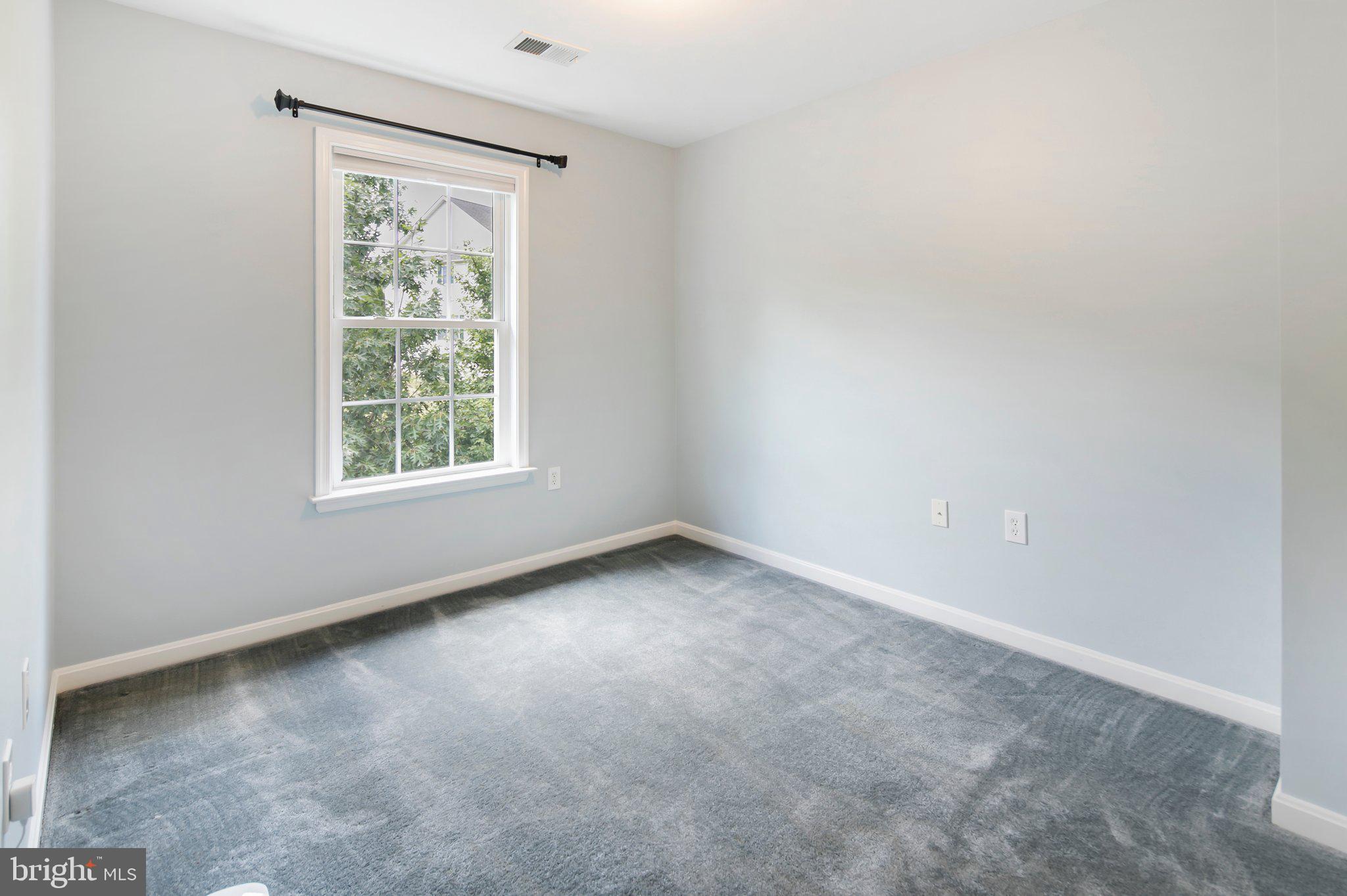 HAMMONDS MILL - Residential