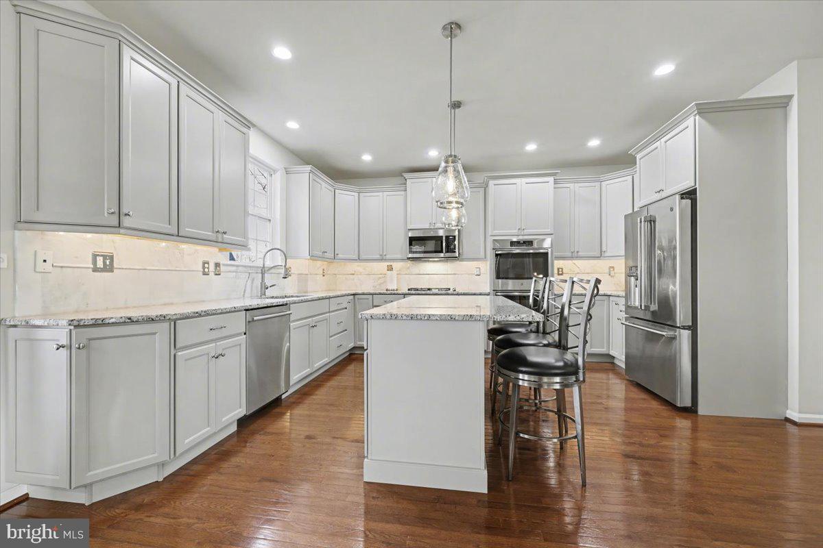 FRENCH CREEK VILLAGE - Residential