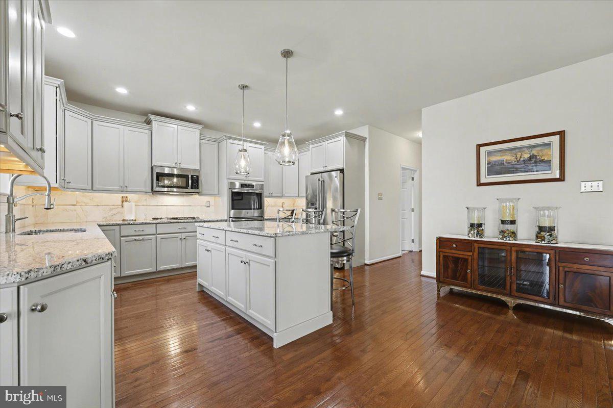 FRENCH CREEK VILLAGE - Residential