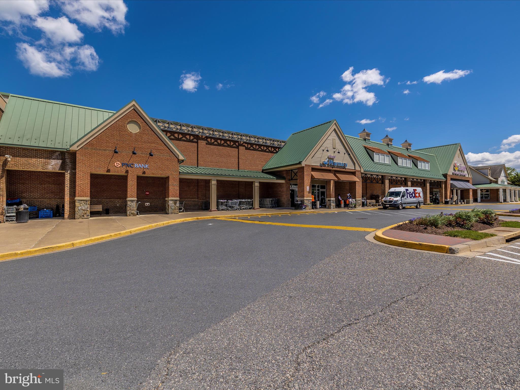 VILLAGES OF URBANA - Residential