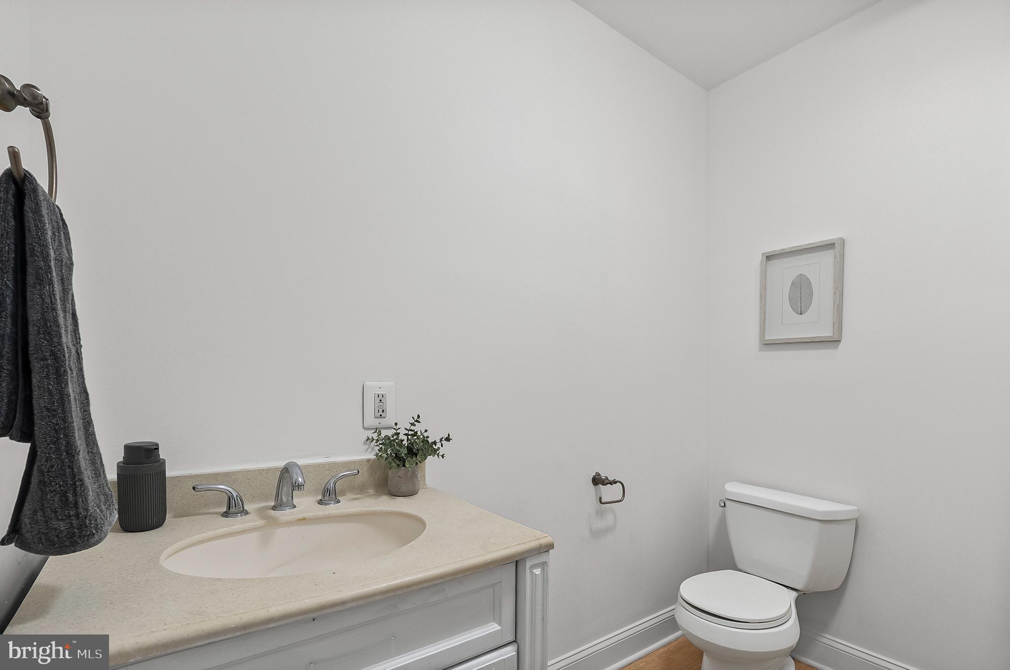 WESTPORT - Residential