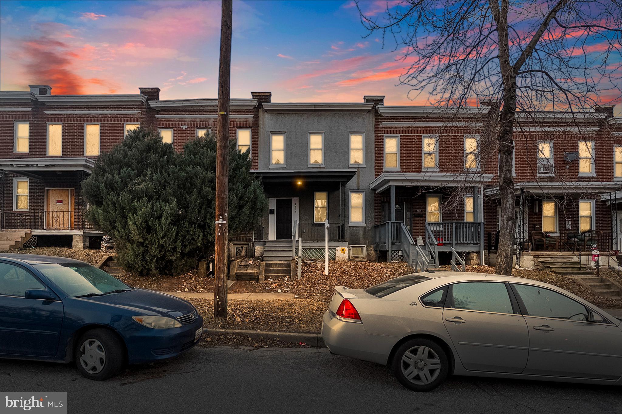 WESTPORT - Residential