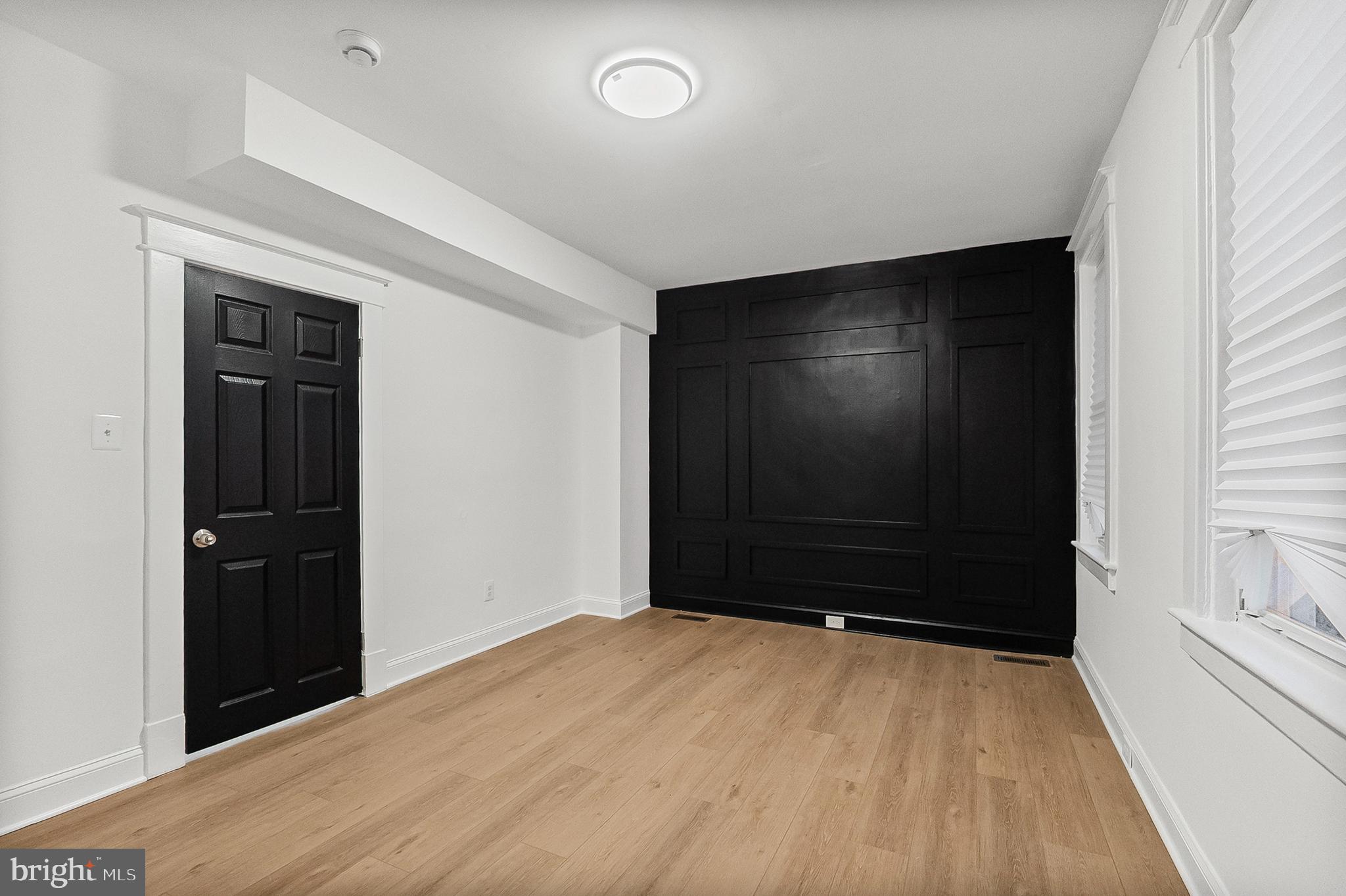 WESTPORT - Residential