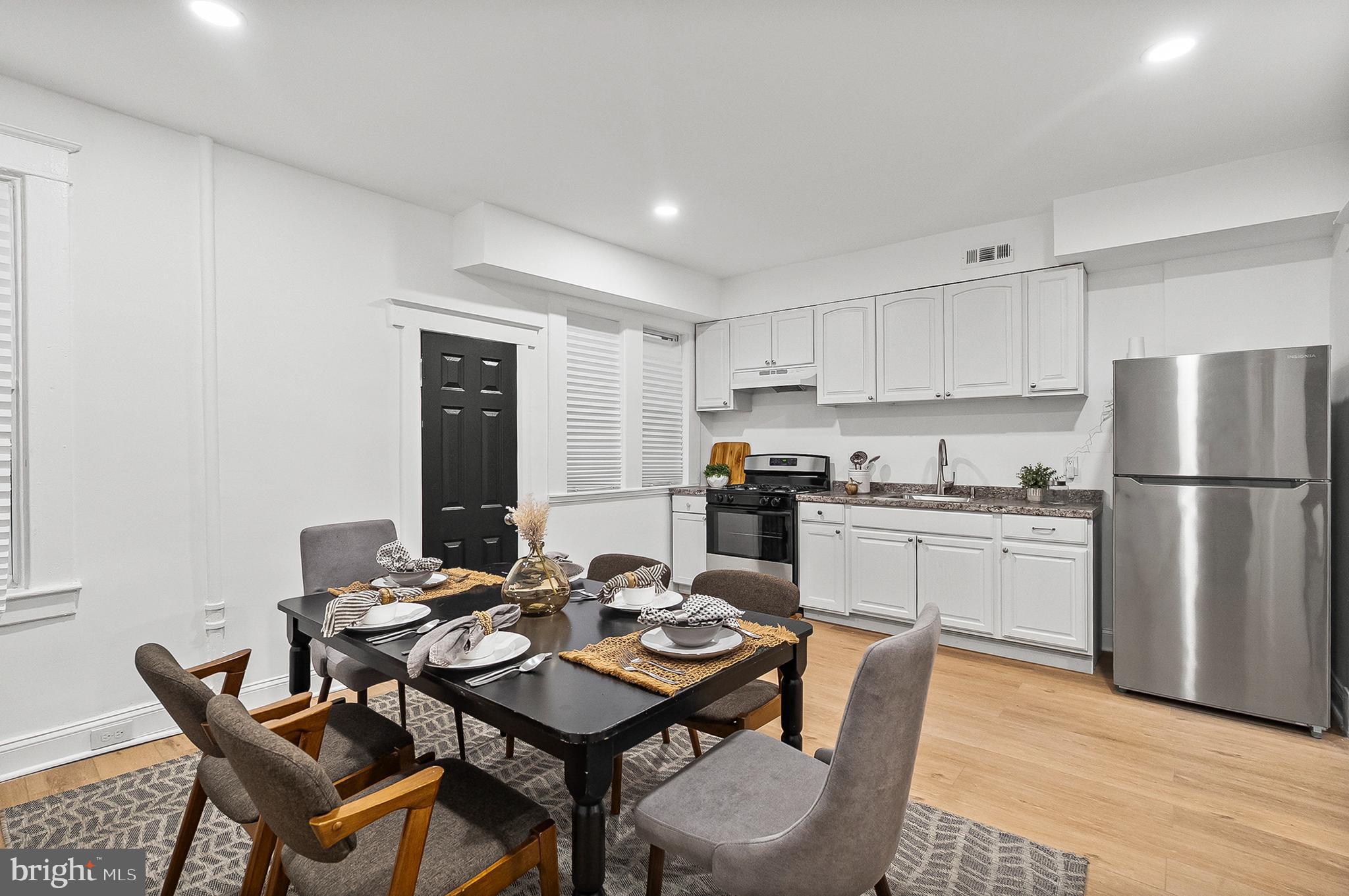 WESTPORT - Residential