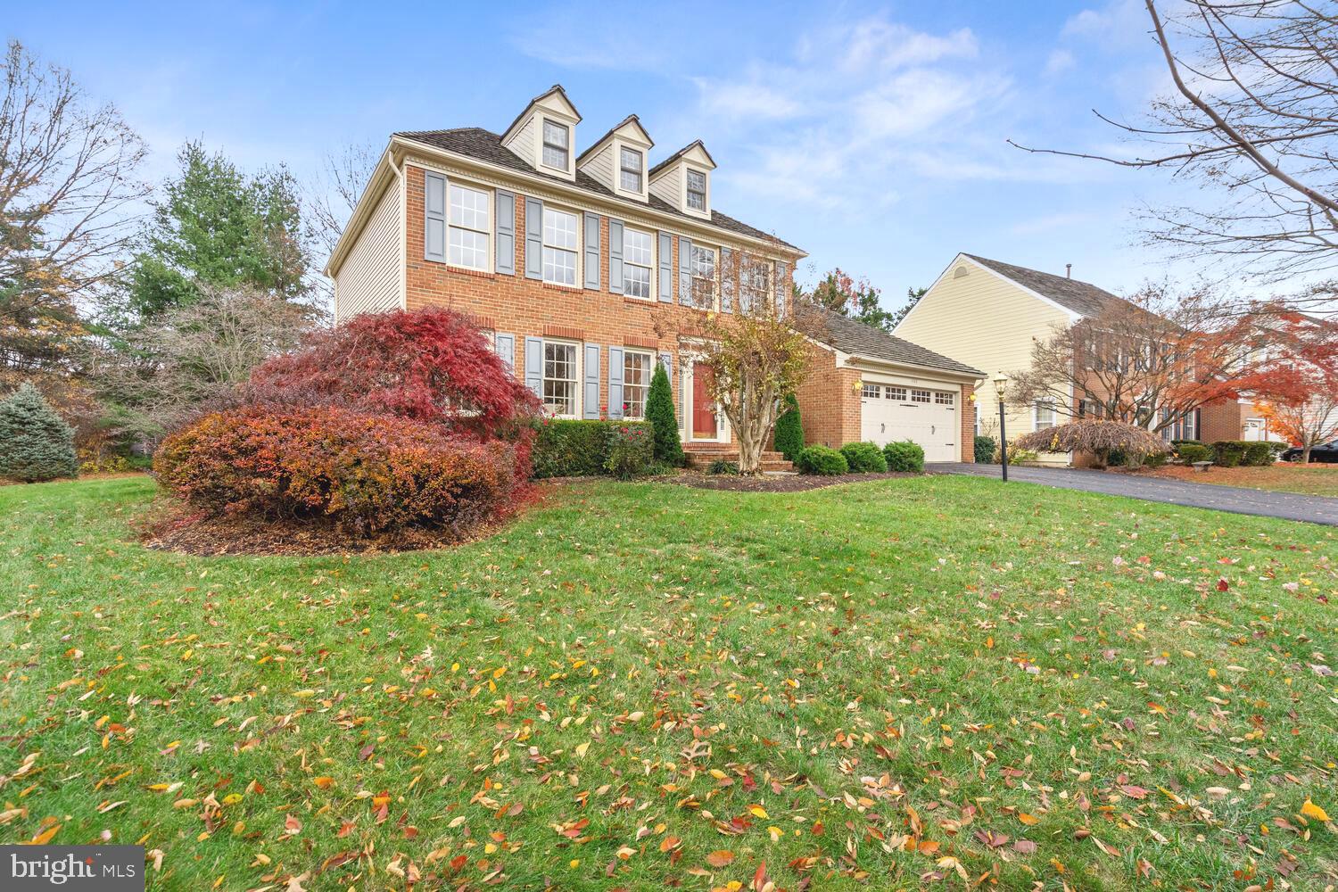 WOODLEA HILLS - Residential