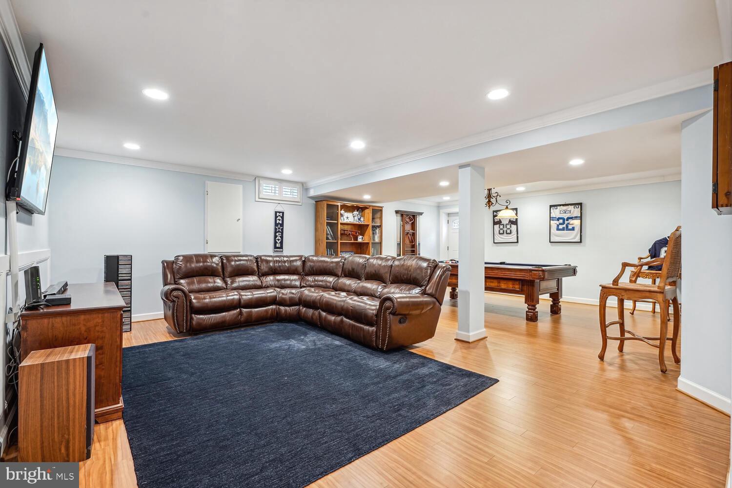 WOODLEA HILLS - Residential