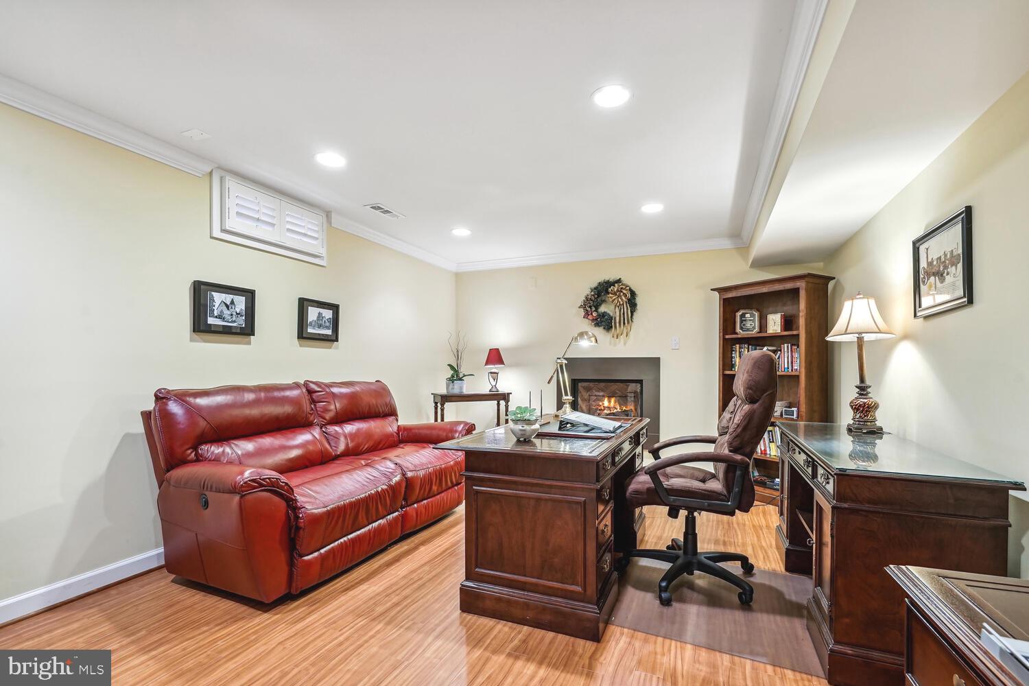 WOODLEA HILLS - Residential