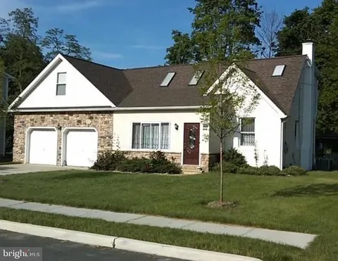 10 Zelley Ave. Unit 10, Hamilton, NJ MLS: NJME2058960