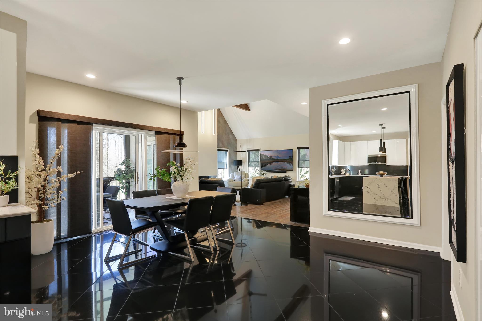 DONOMORE FARMS - Residential