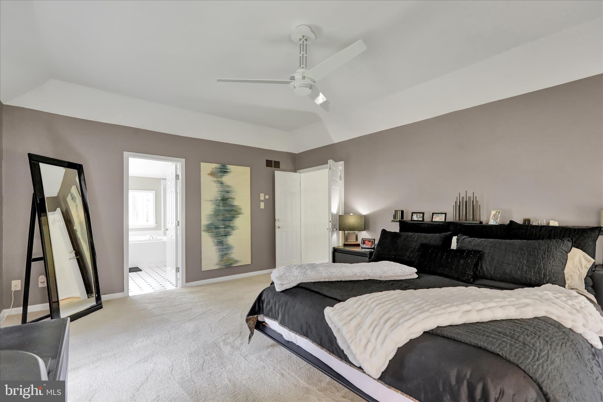 DONOMORE FARMS - Residential