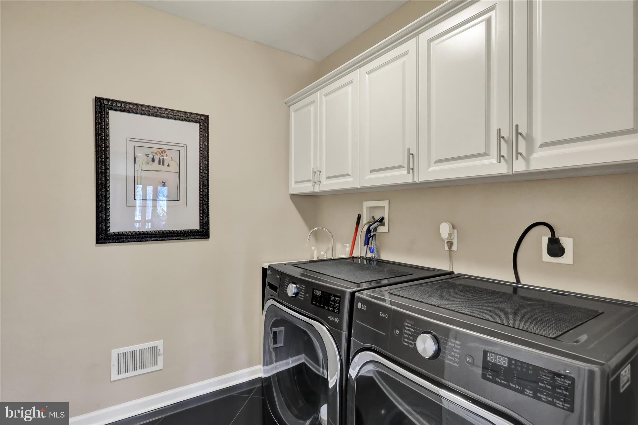 DONOMORE FARMS - Residential