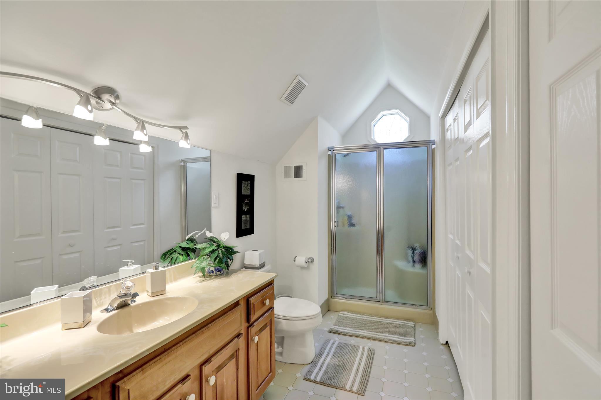 DONOMORE FARMS - Residential