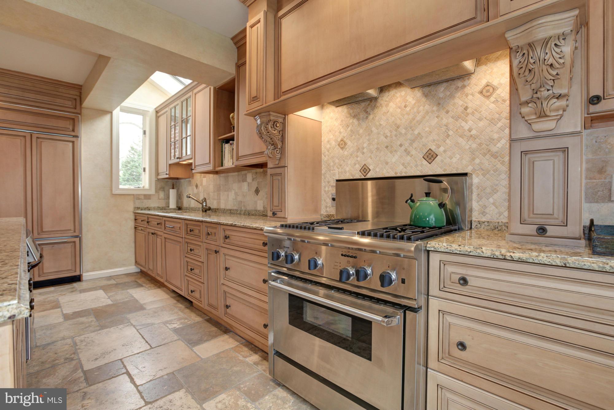 EDGEMOOR - Residential