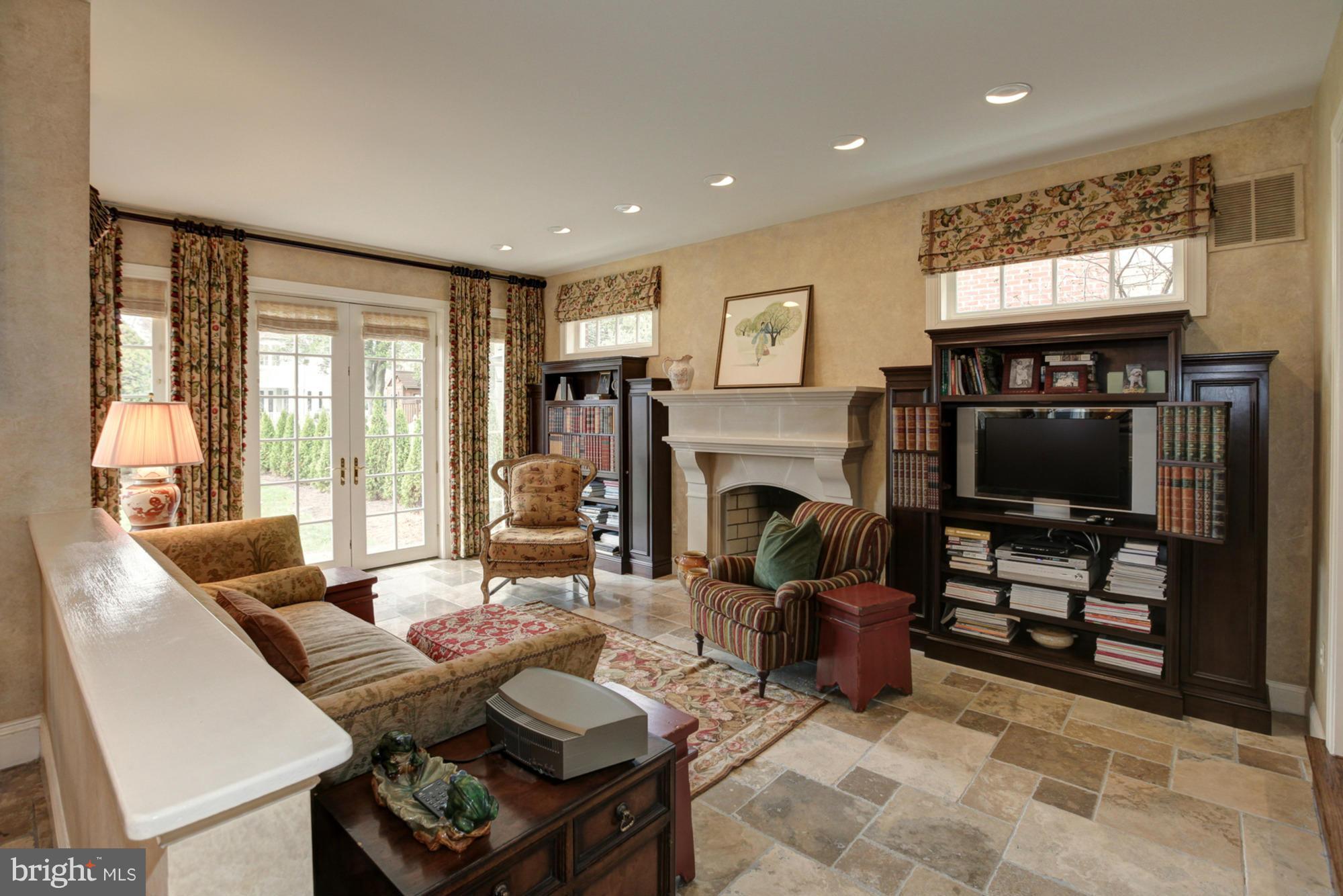 EDGEMOOR - Residential