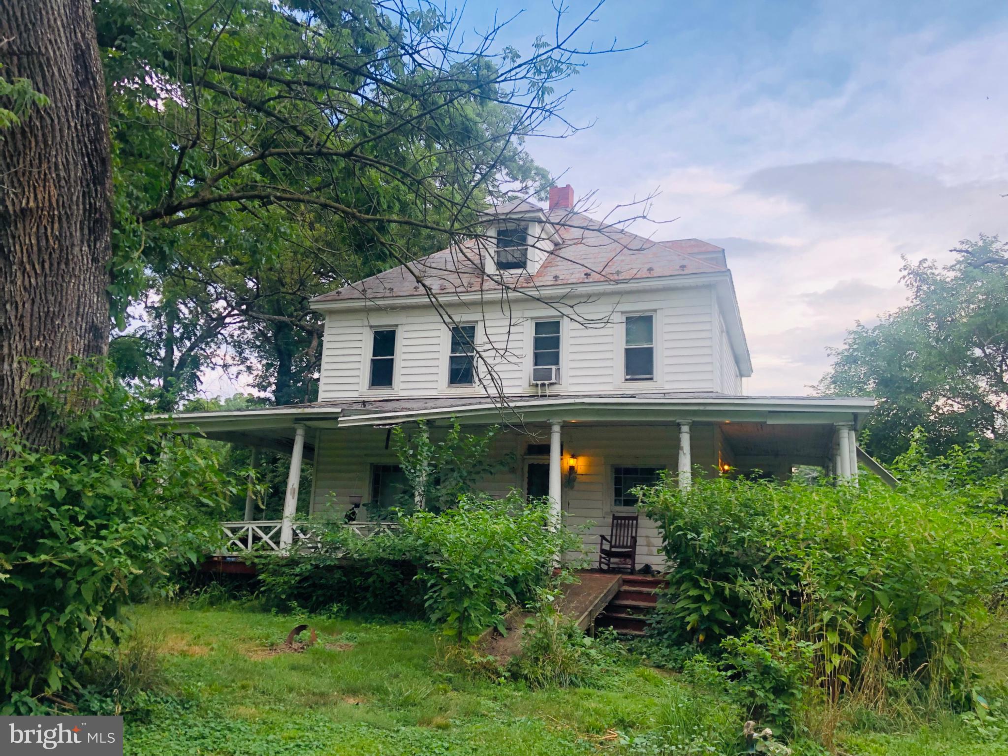 11 WOODSIDE AVENUE