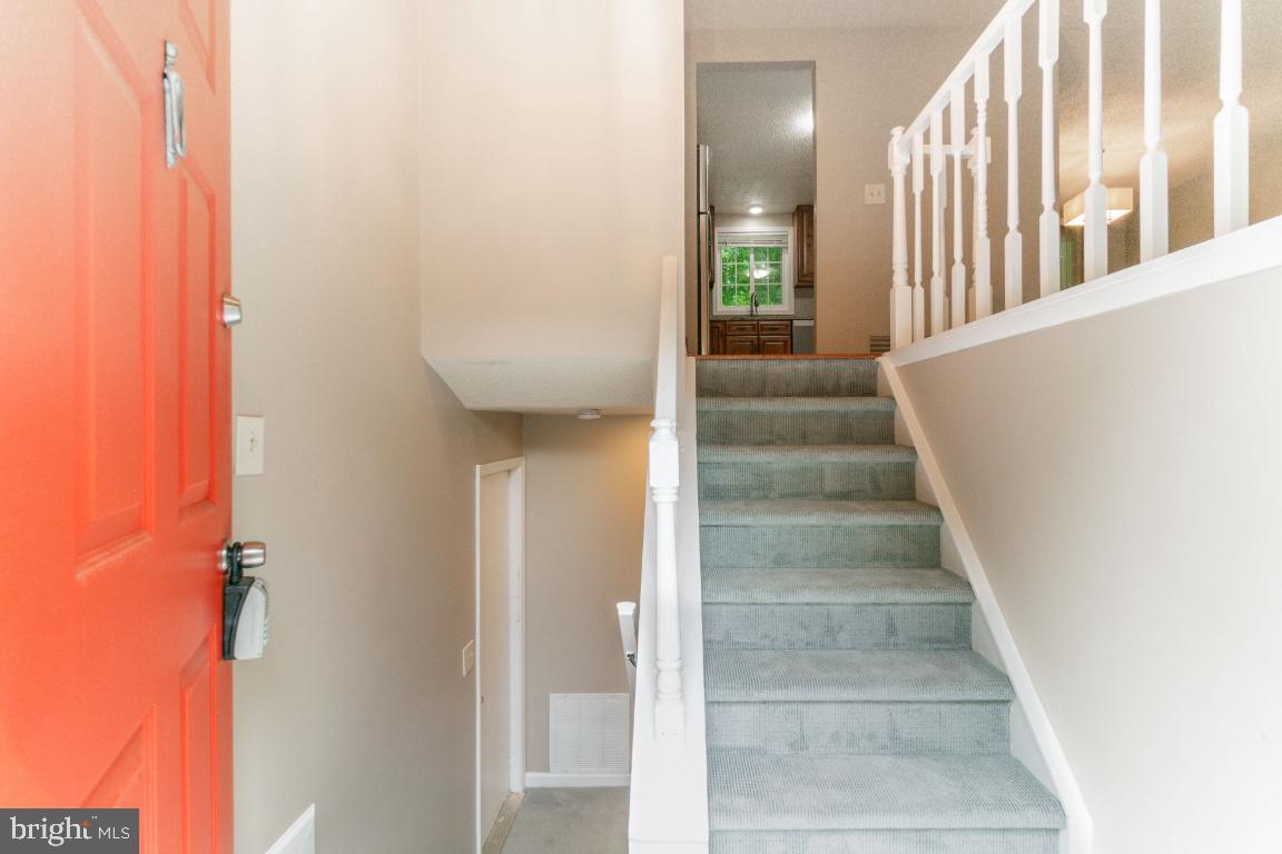 5906 OAK LEATHER DRIVE