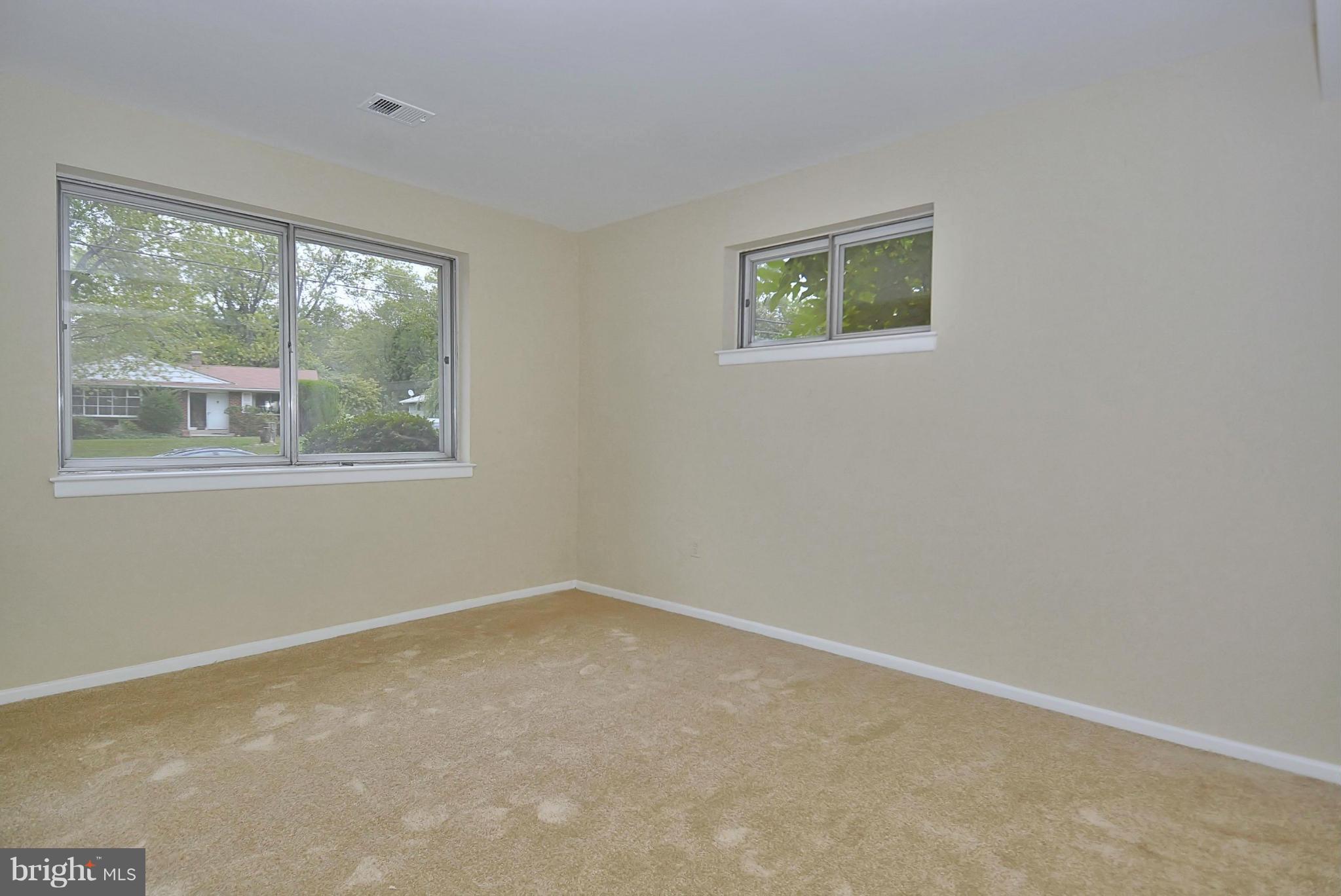 FRANKLIN KNOLLS - Residential