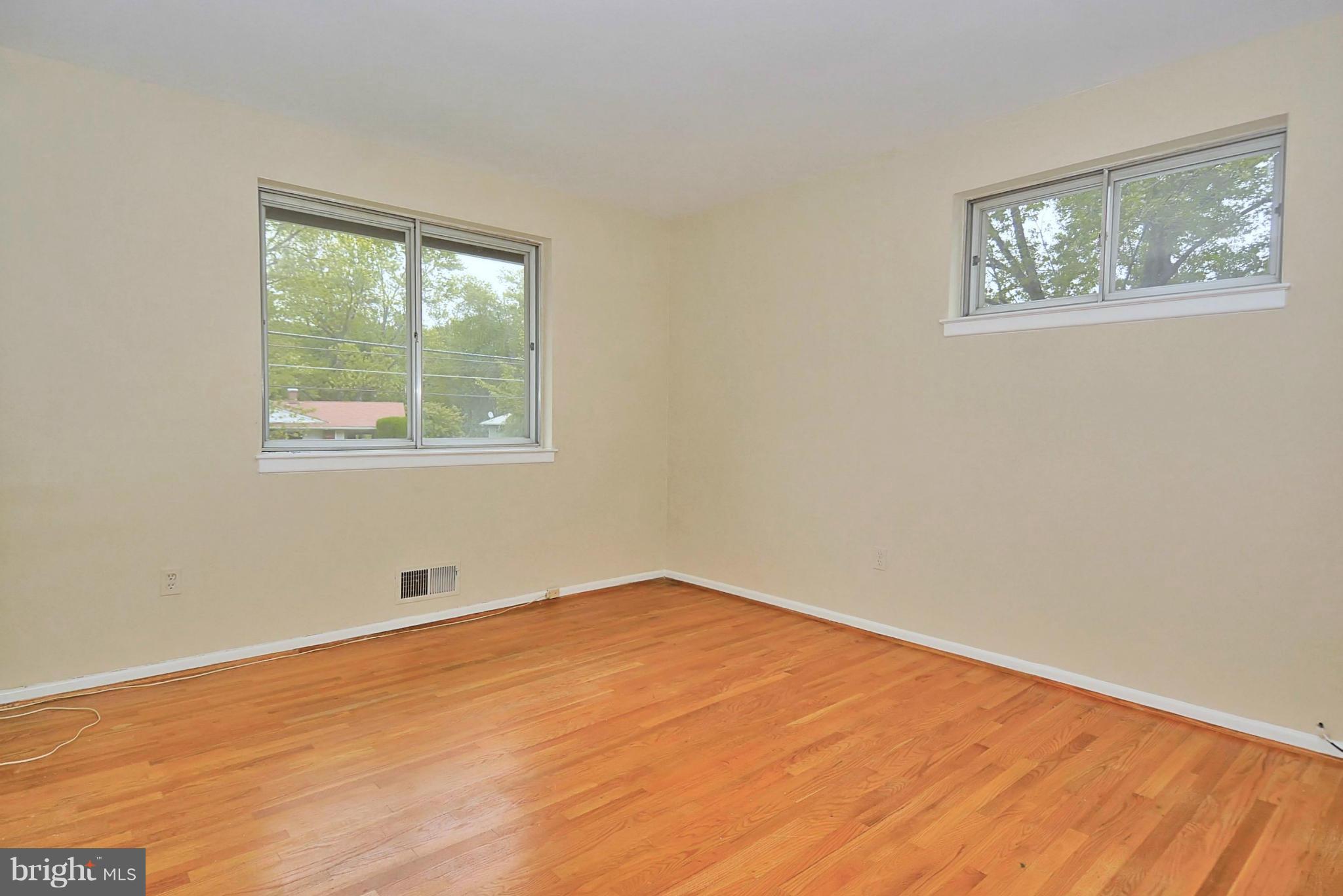 FRANKLIN KNOLLS - Residential