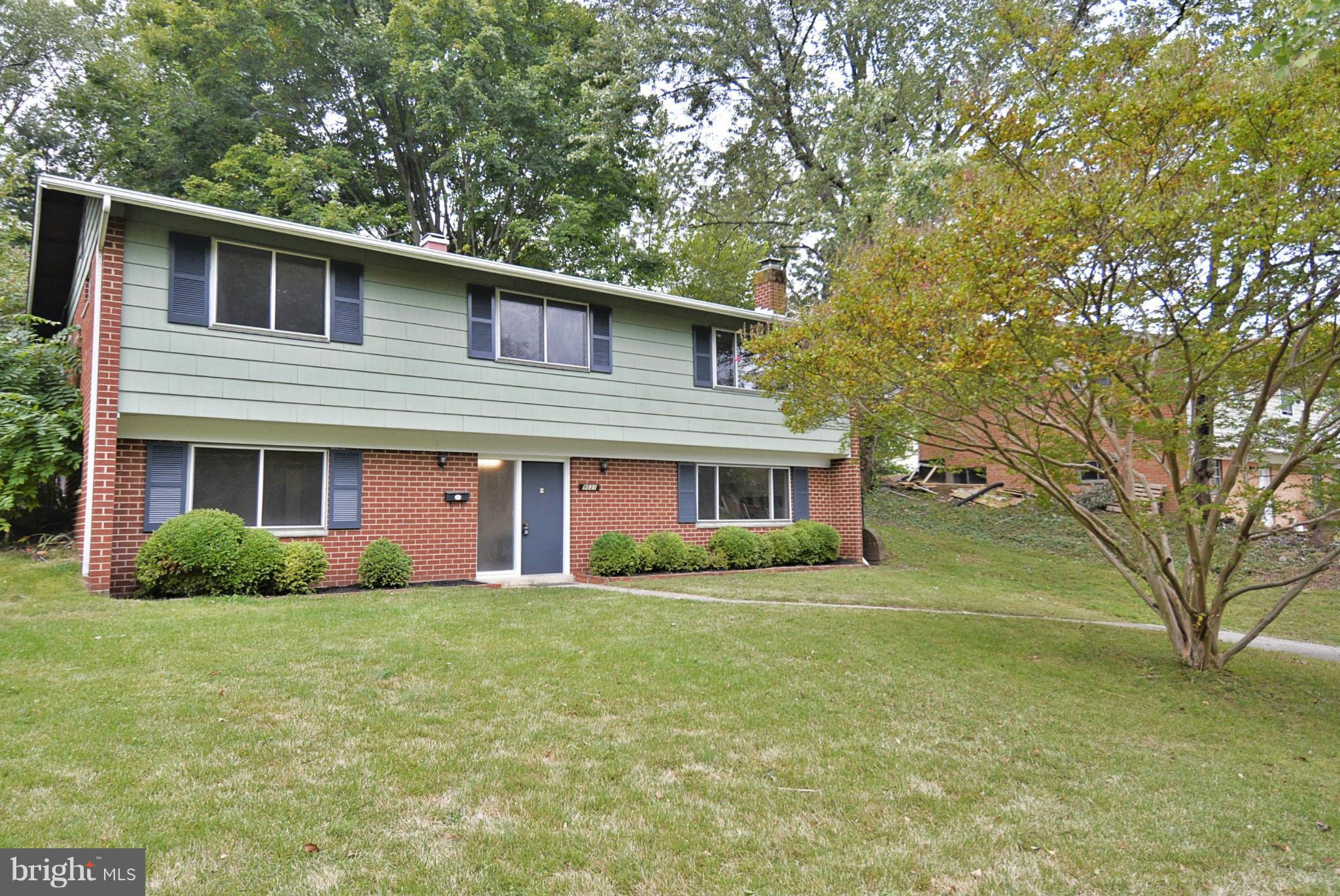 FRANKLIN KNOLLS - Residential