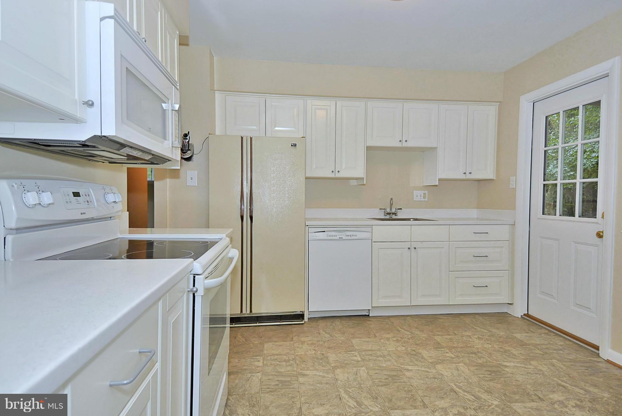 FRANKLIN KNOLLS - Residential