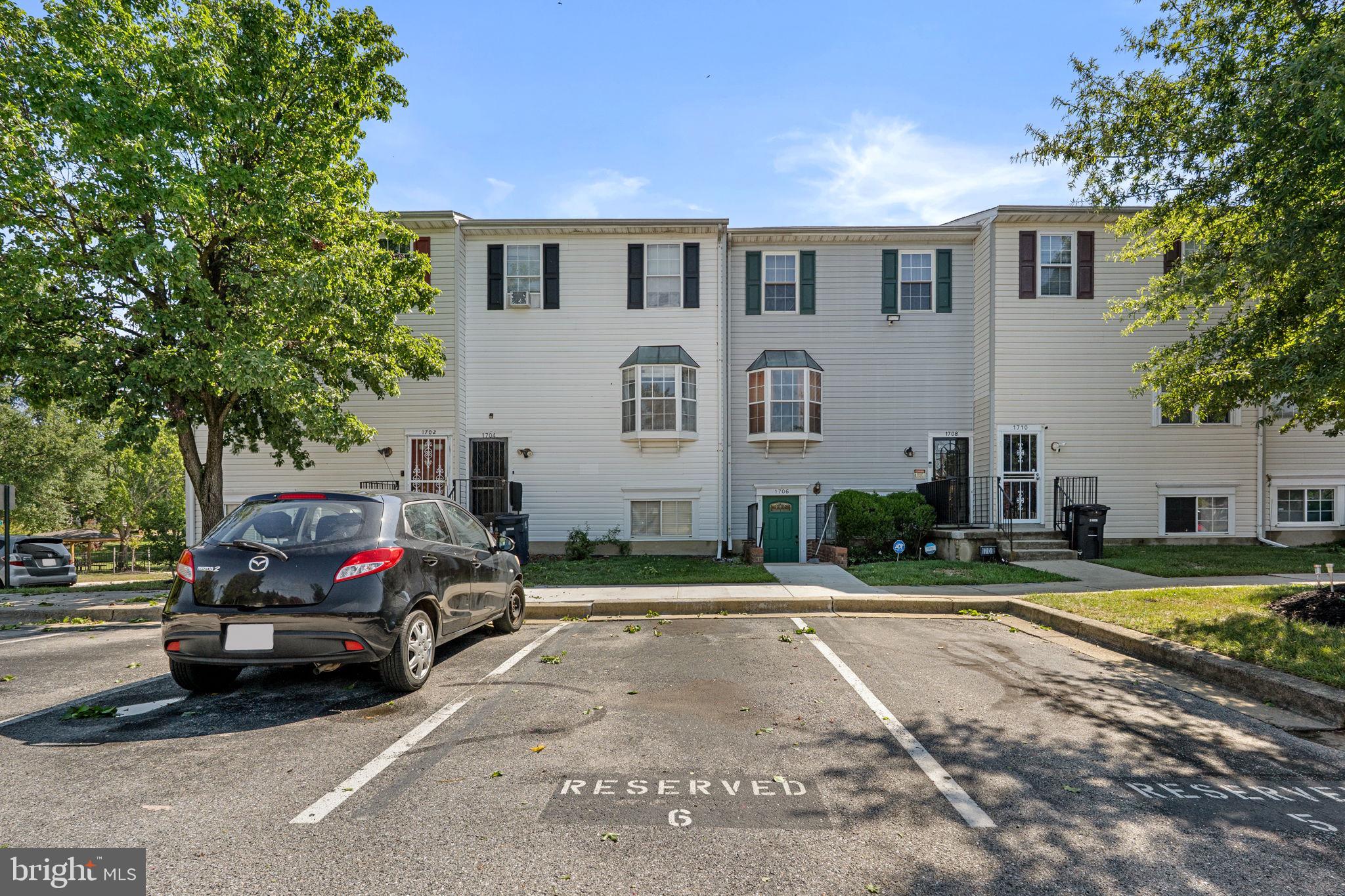 1706 BROOKSQUARE DRIVE 6