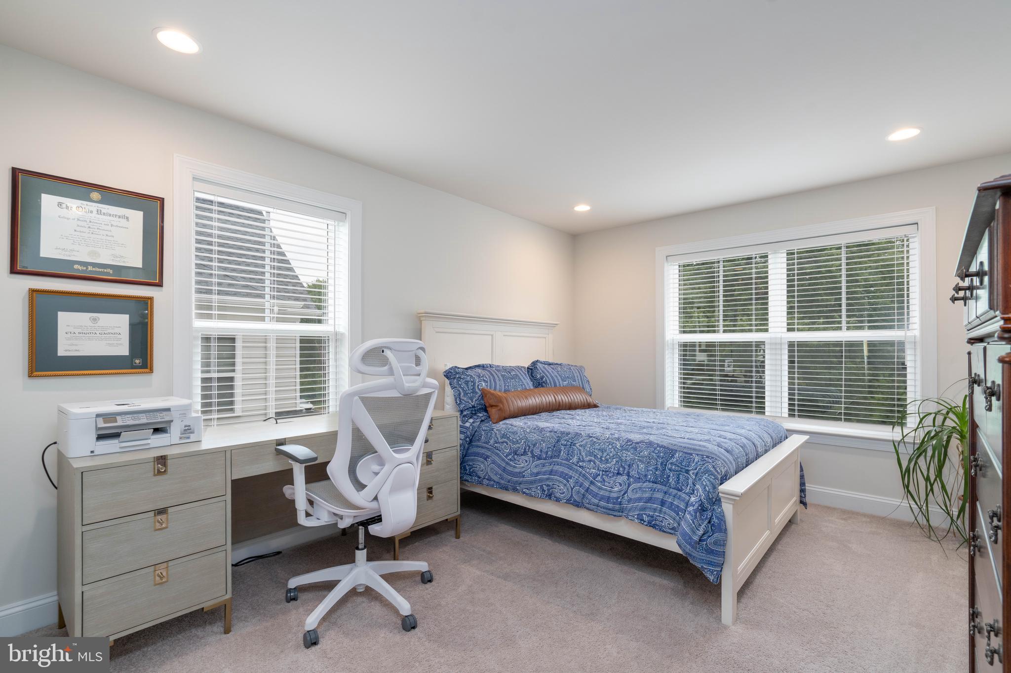 THE RESERVE AT S M - Residential