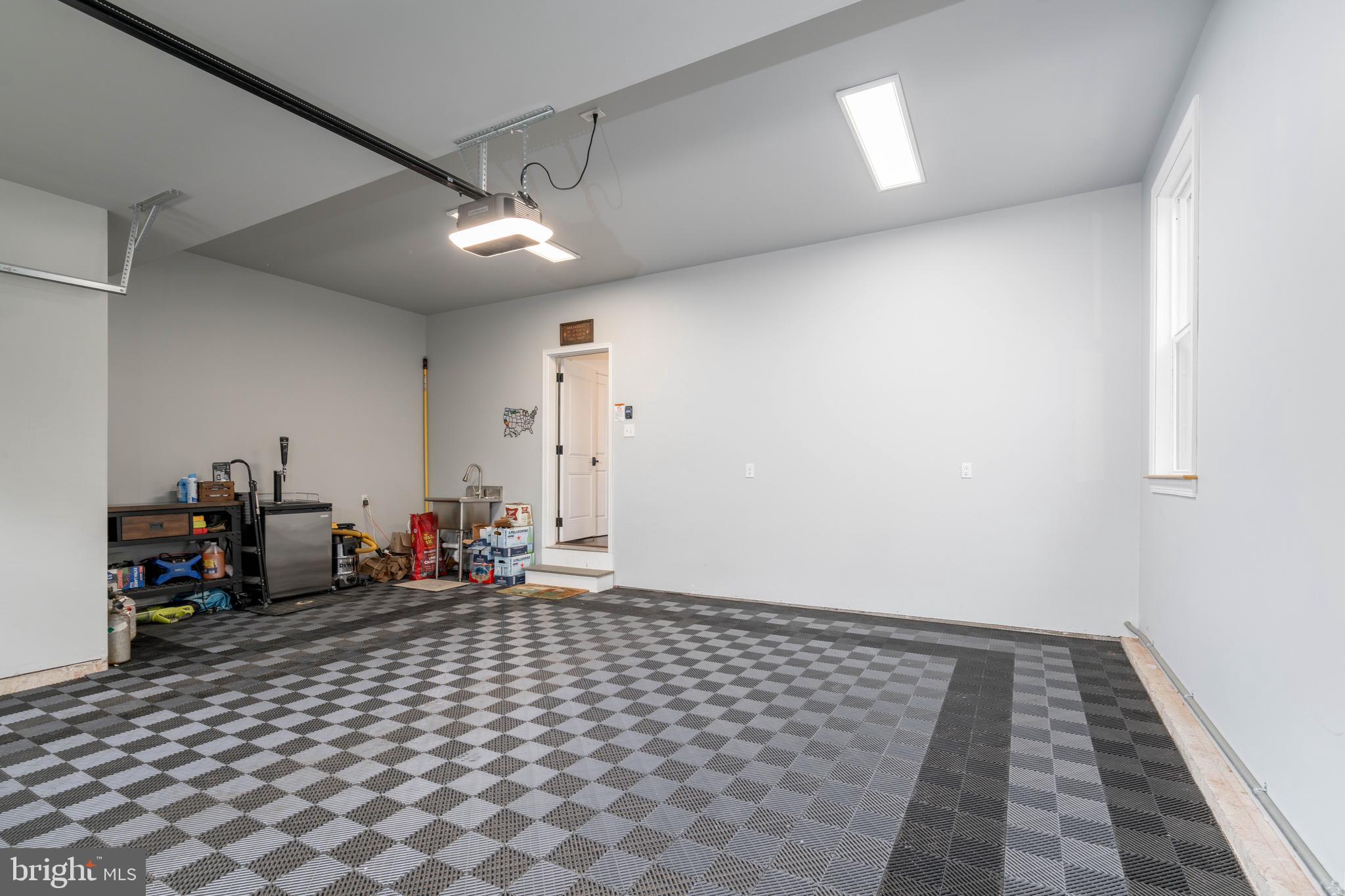 THE RESERVE AT S M - Residential