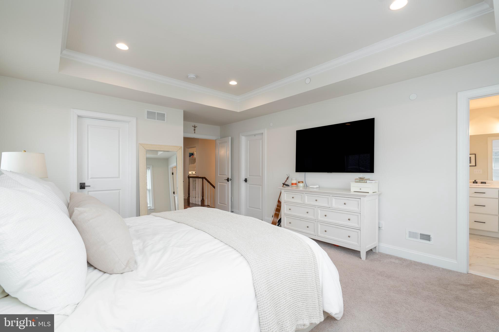 THE RESERVE AT S M - Residential