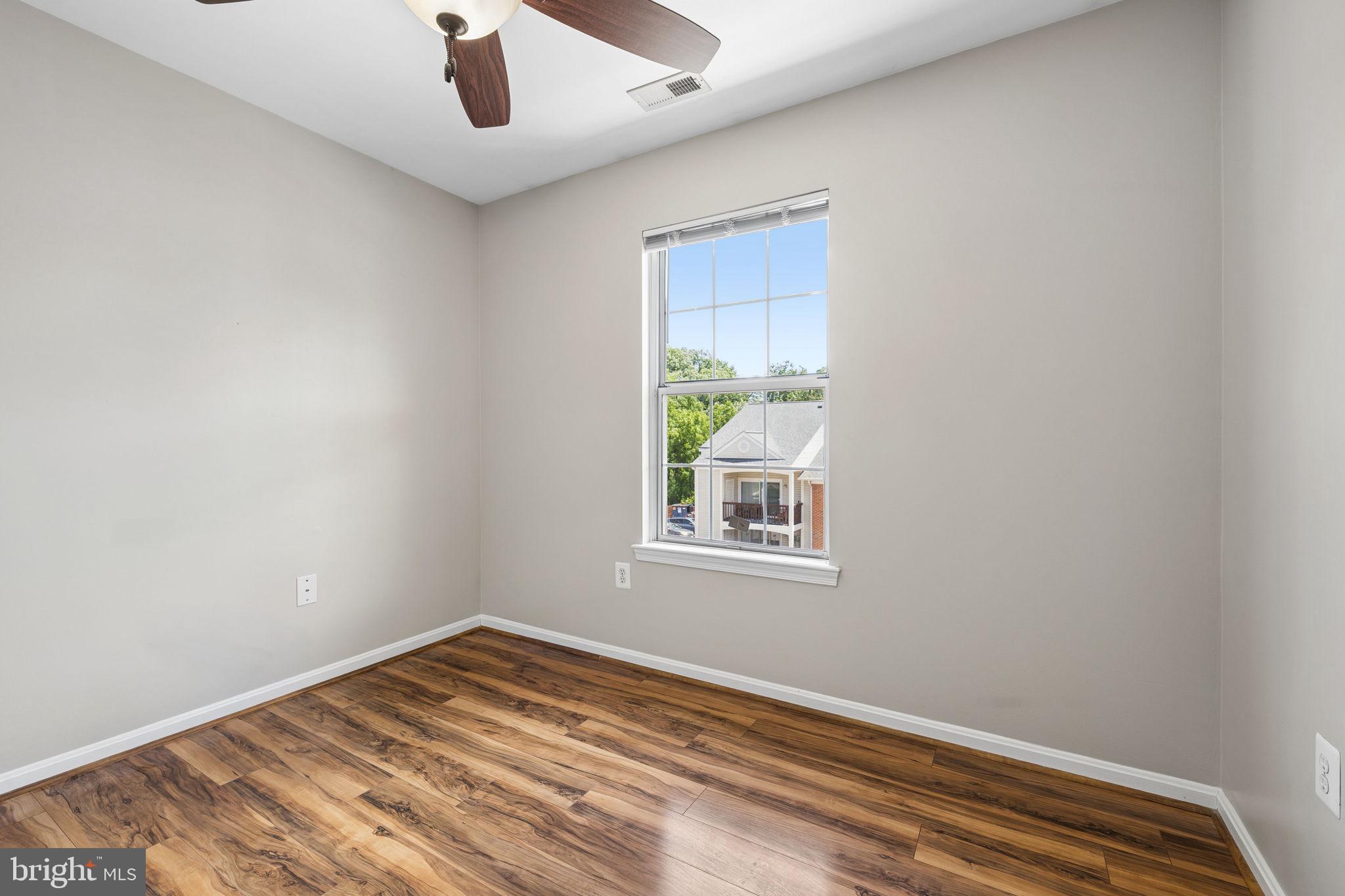 ROLLING OAKS - Residential