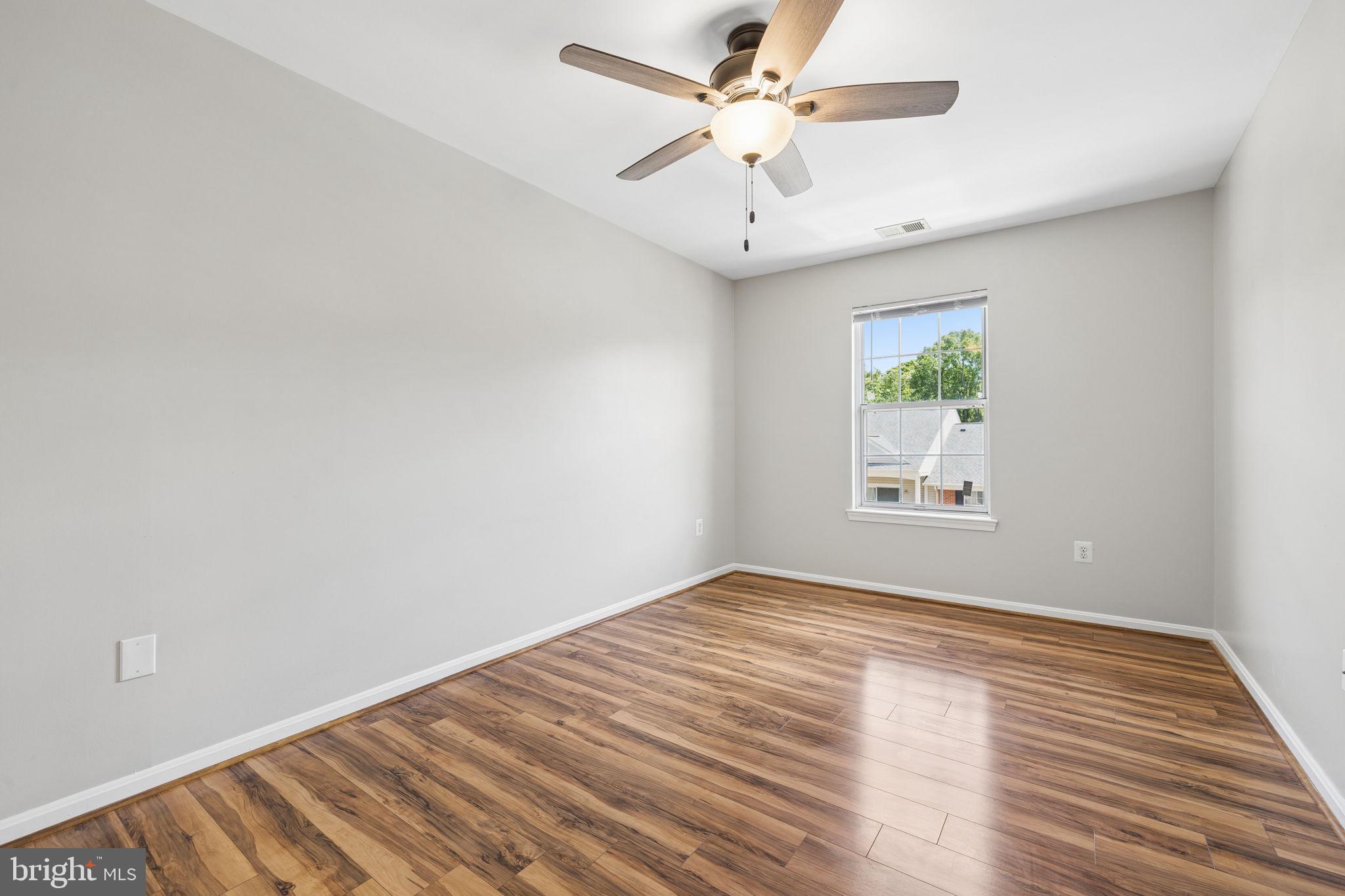 ROLLING OAKS - Residential