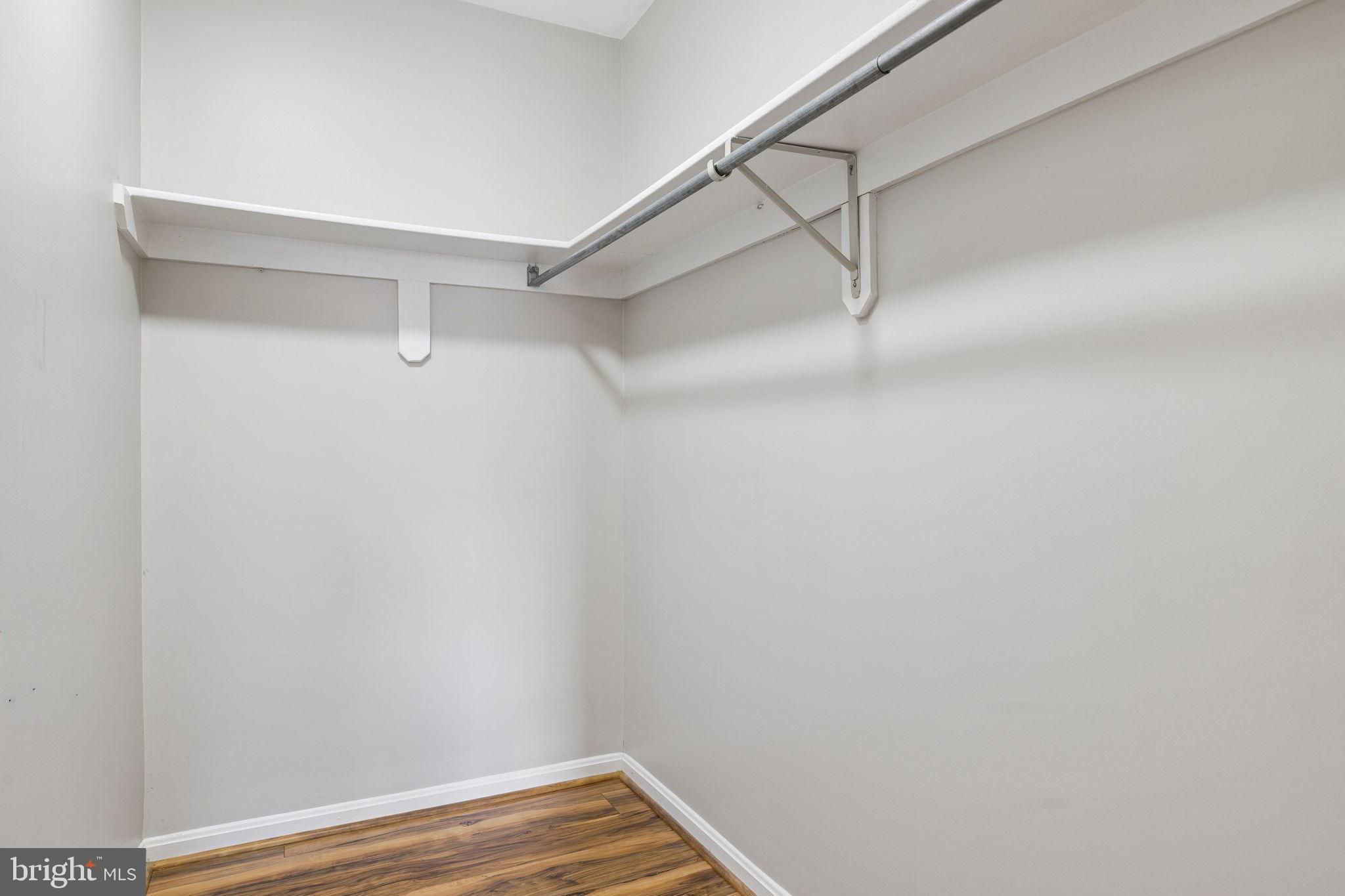 ROLLING OAKS - Residential