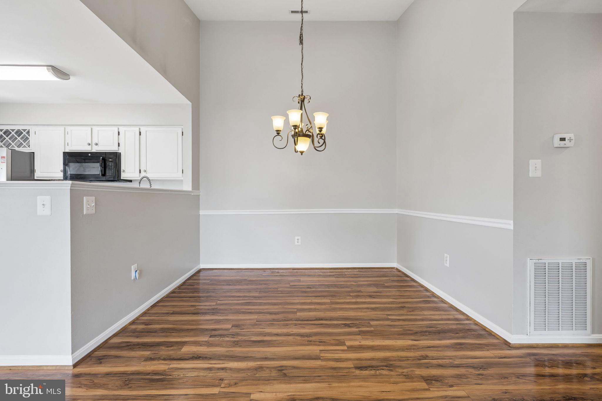 ROLLING OAKS - Residential