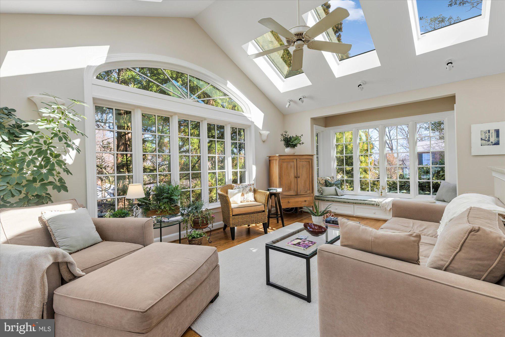 CHESTERBROOK WOODS - Residential