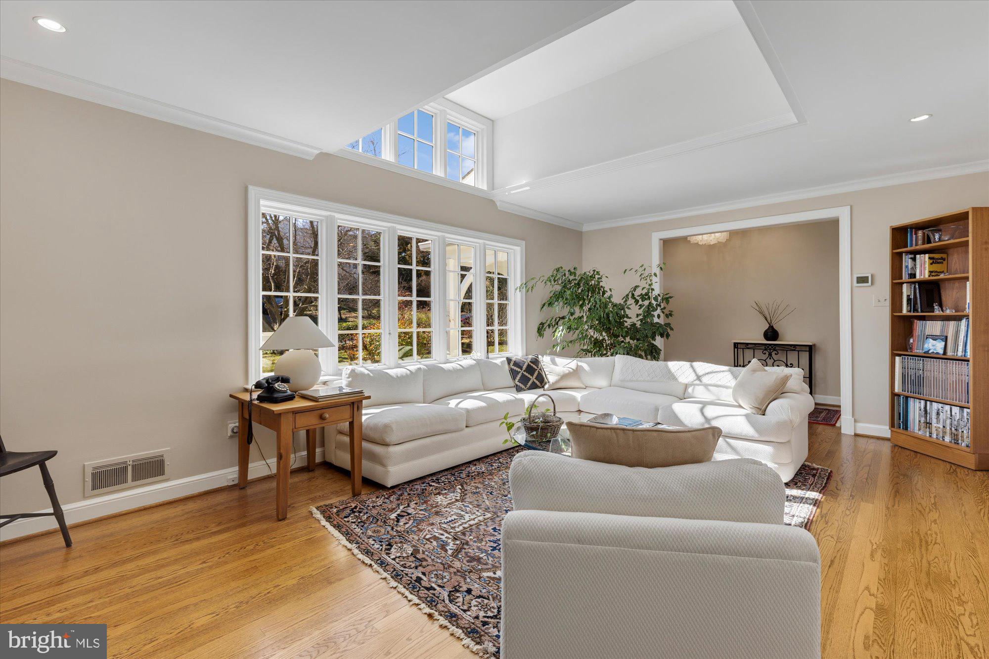 CHESTERBROOK WOODS - Residential