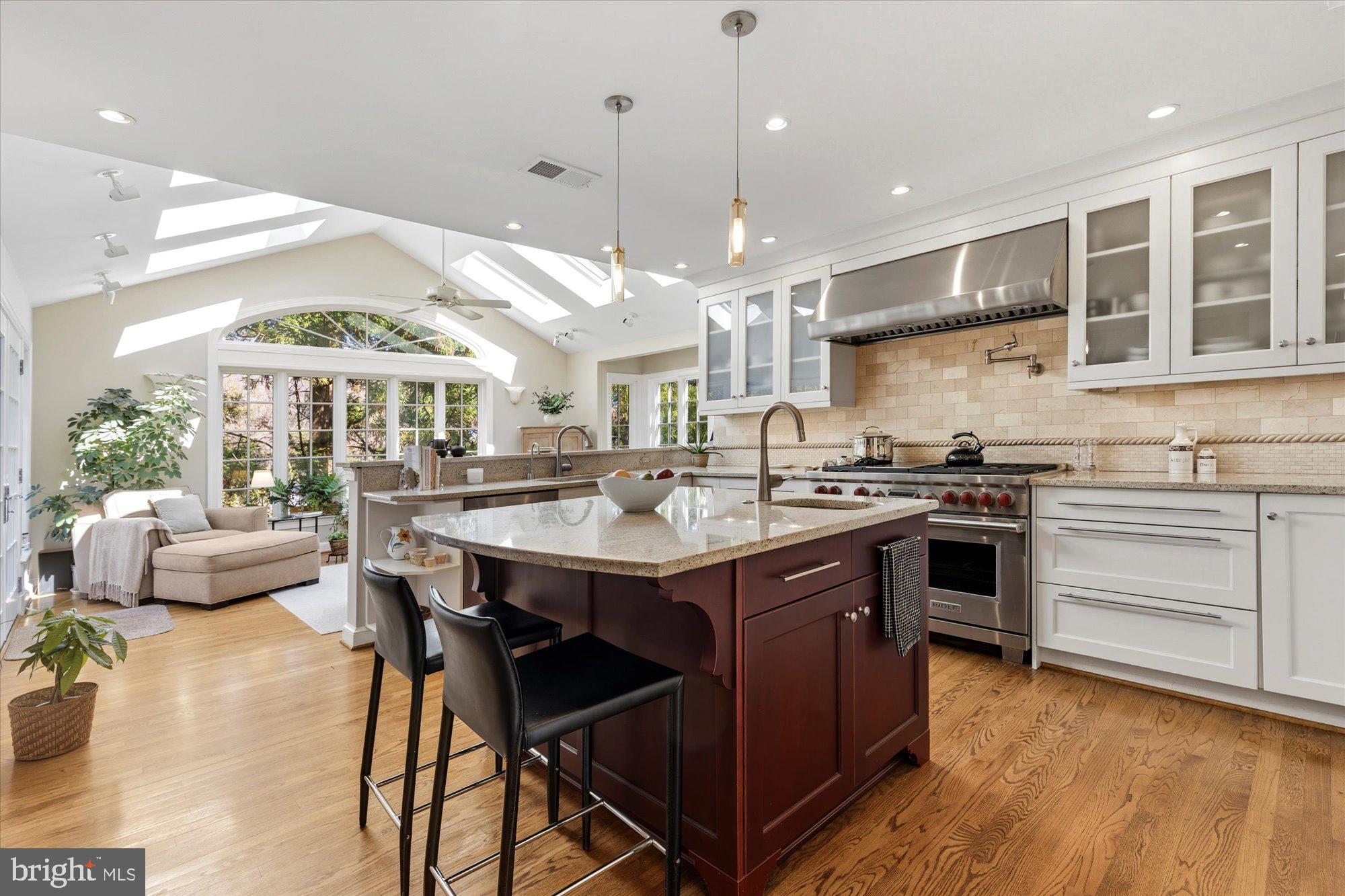 CHESTERBROOK WOODS - Residential