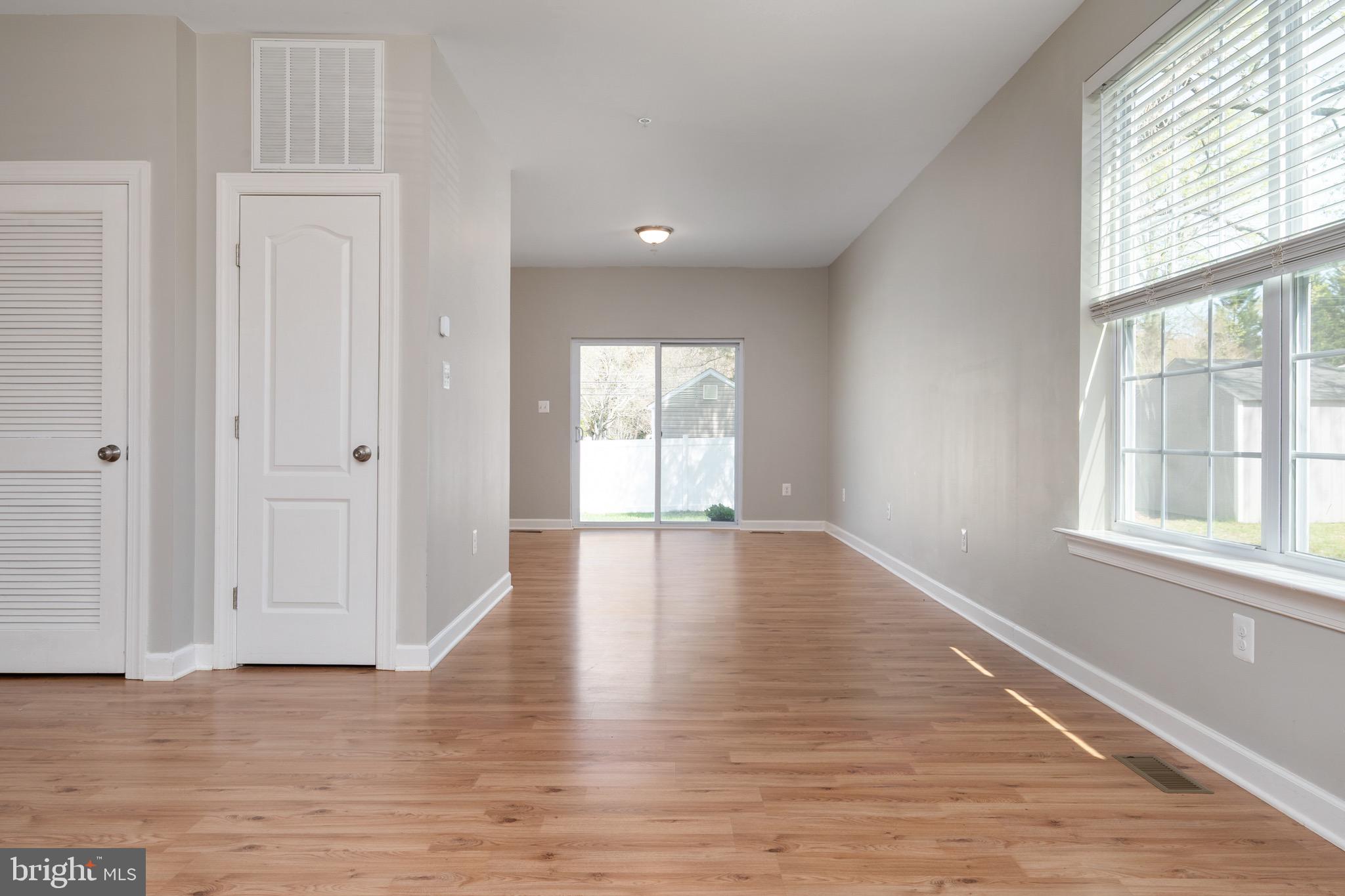 AVALON SHORES - Residential