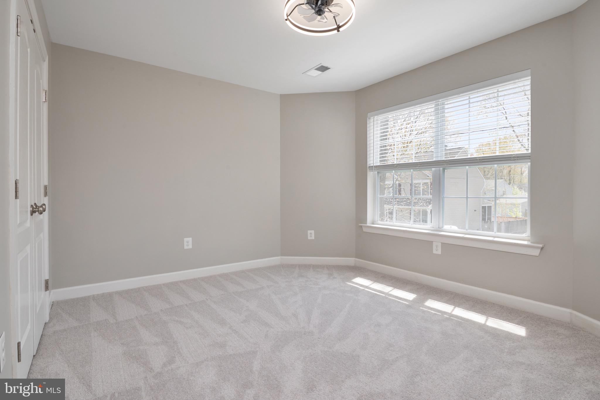 AVALON SHORES - Residential