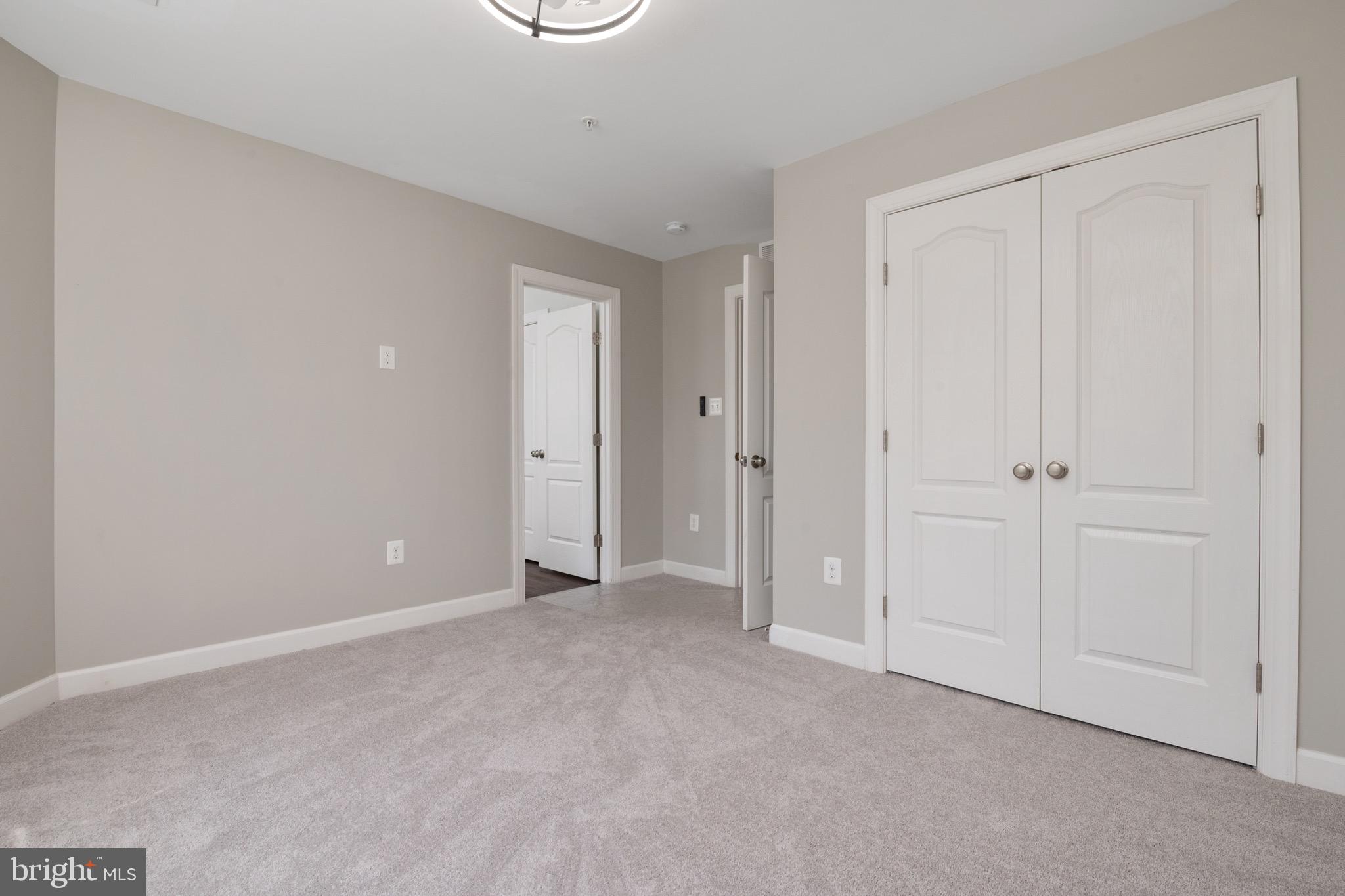 AVALON SHORES - Residential