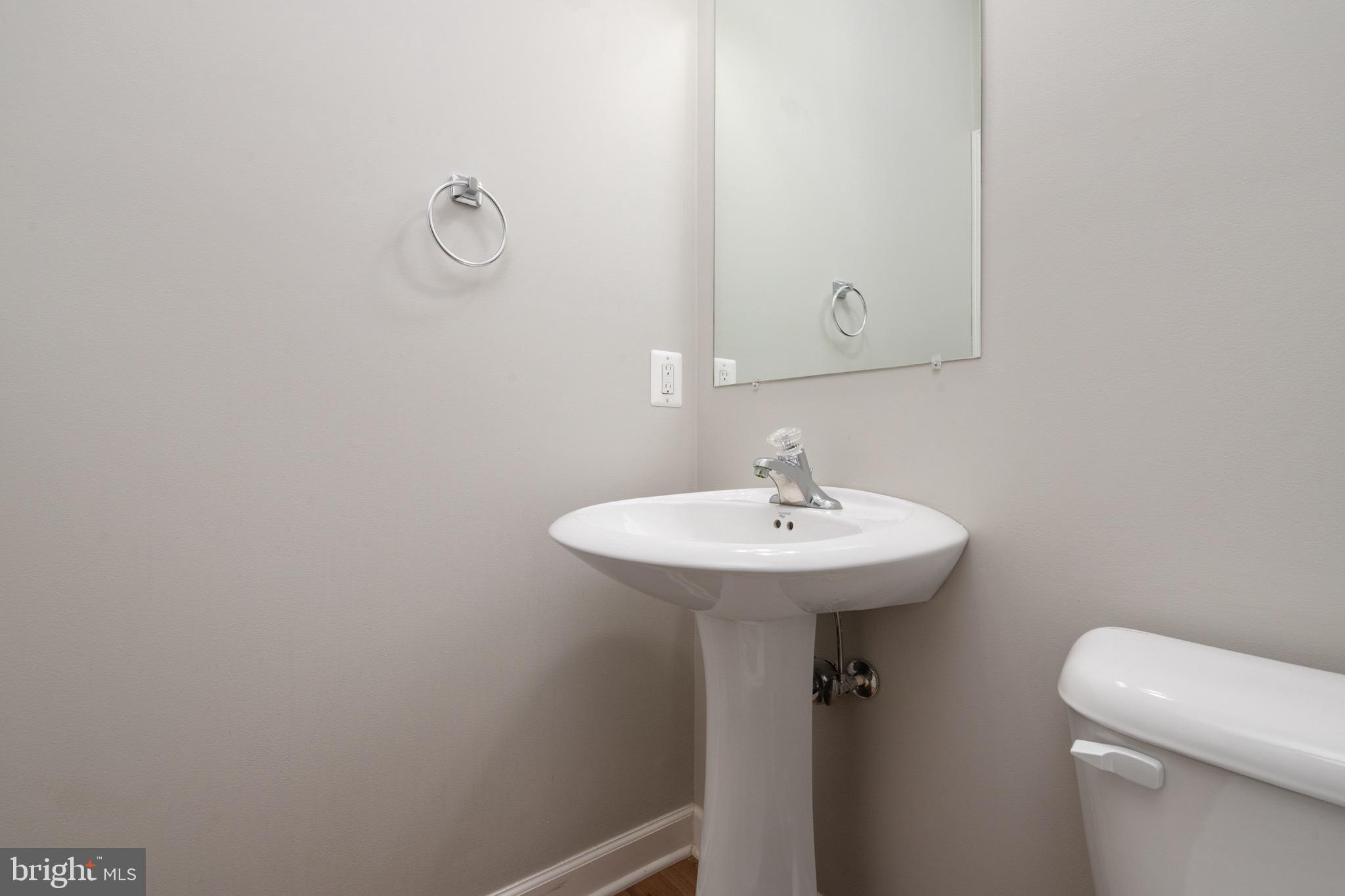 AVALON SHORES - Residential