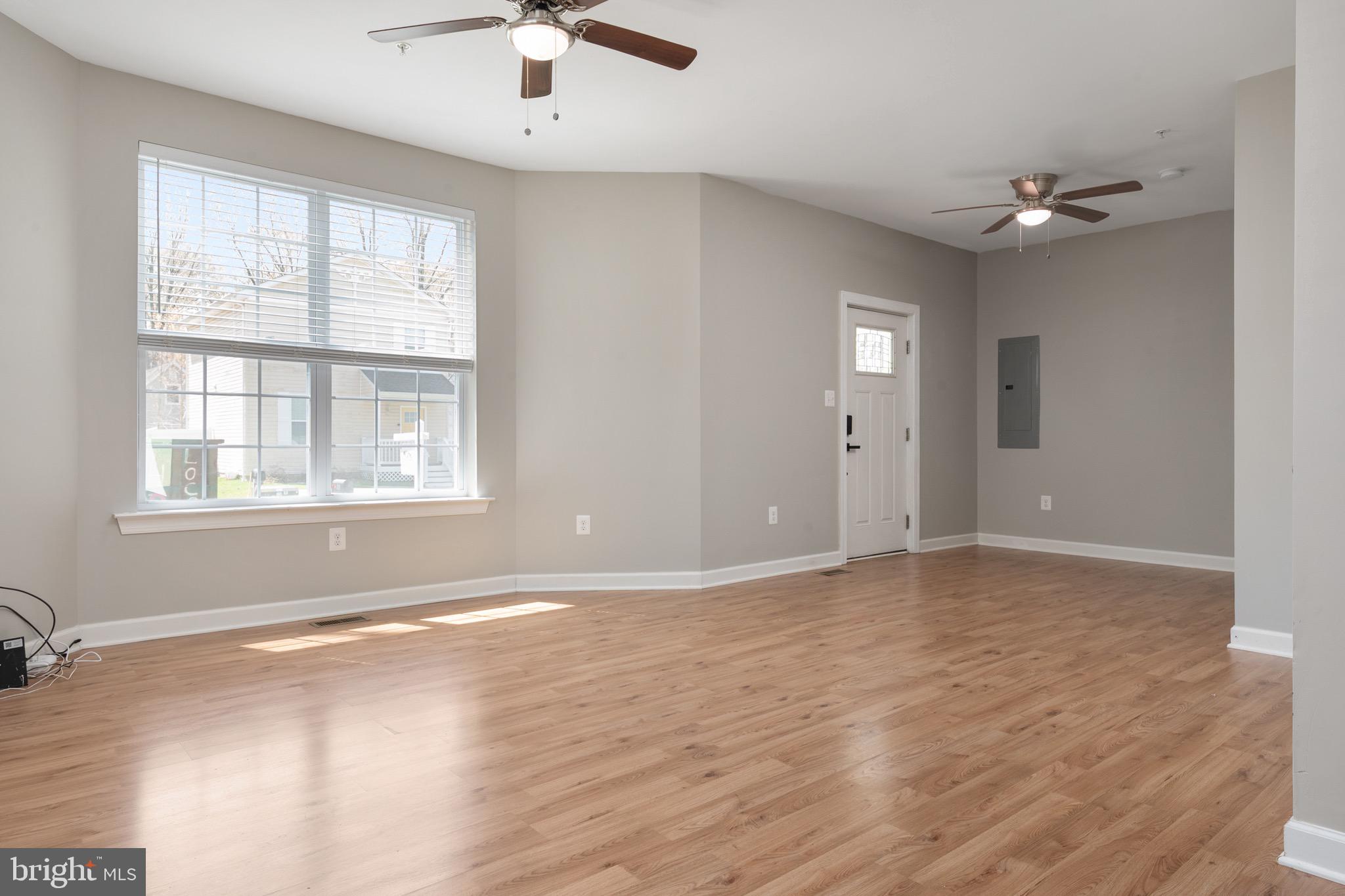 AVALON SHORES - Residential