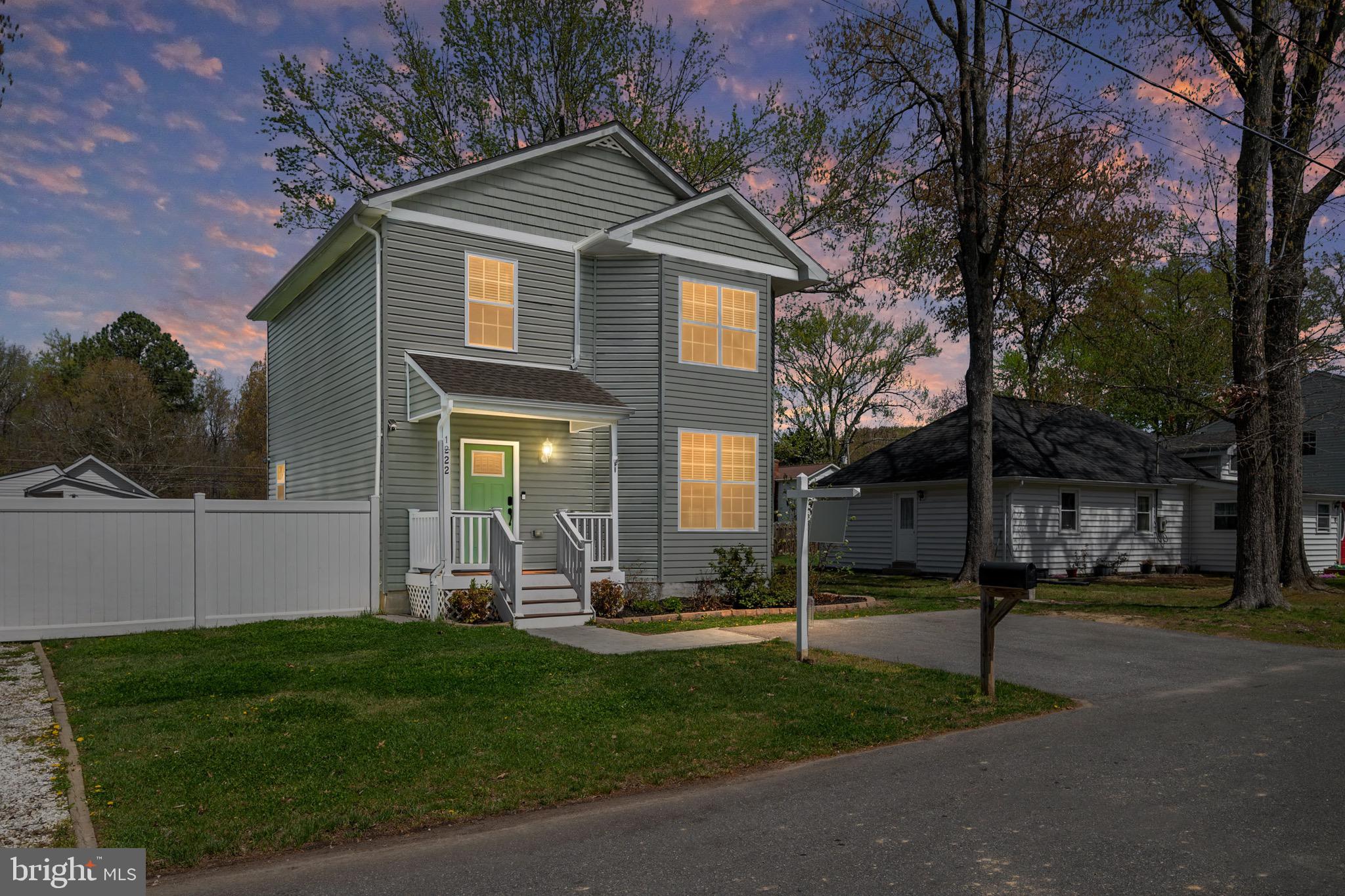 AVALON SHORES - Residential