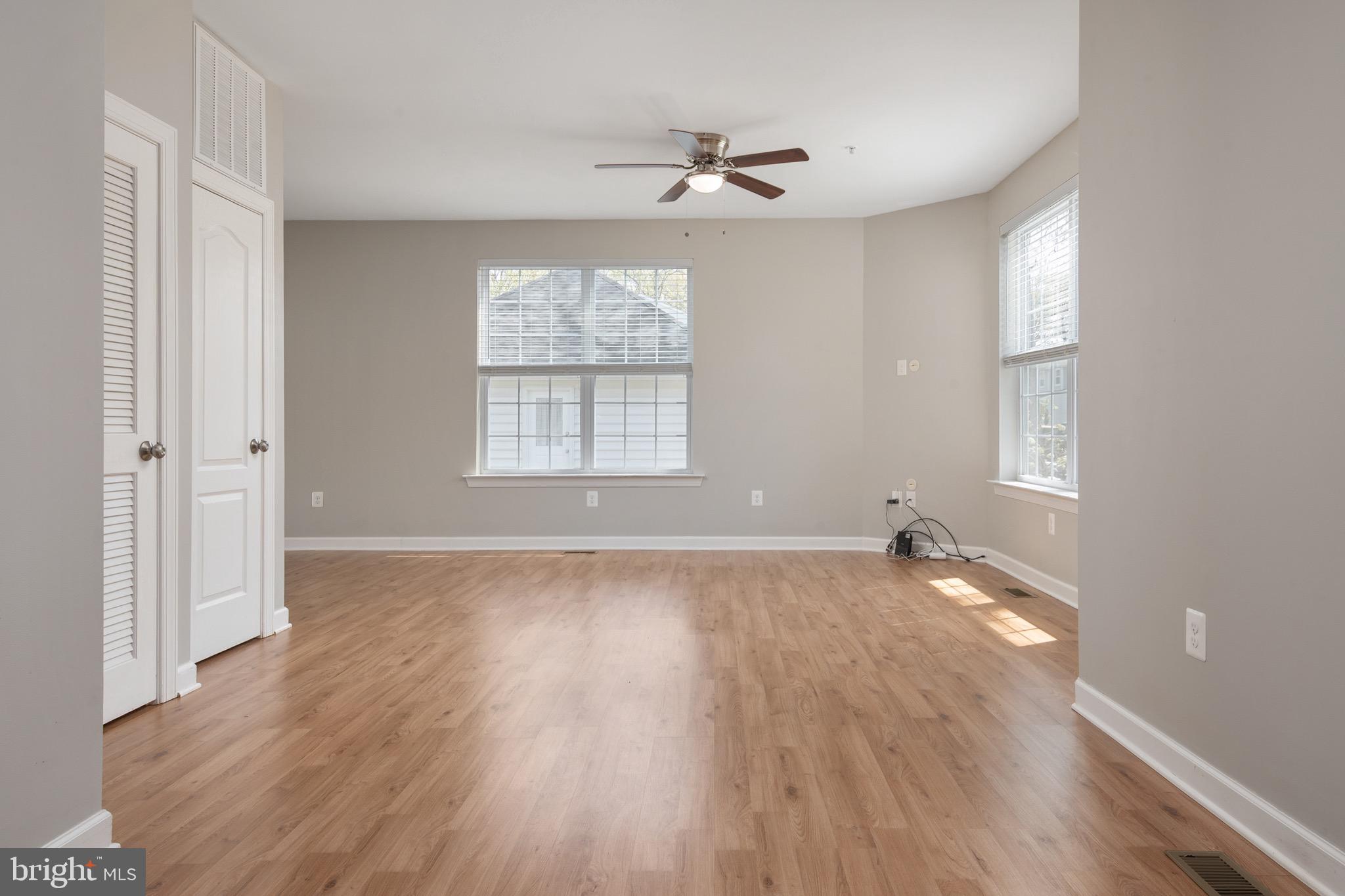 AVALON SHORES - Residential