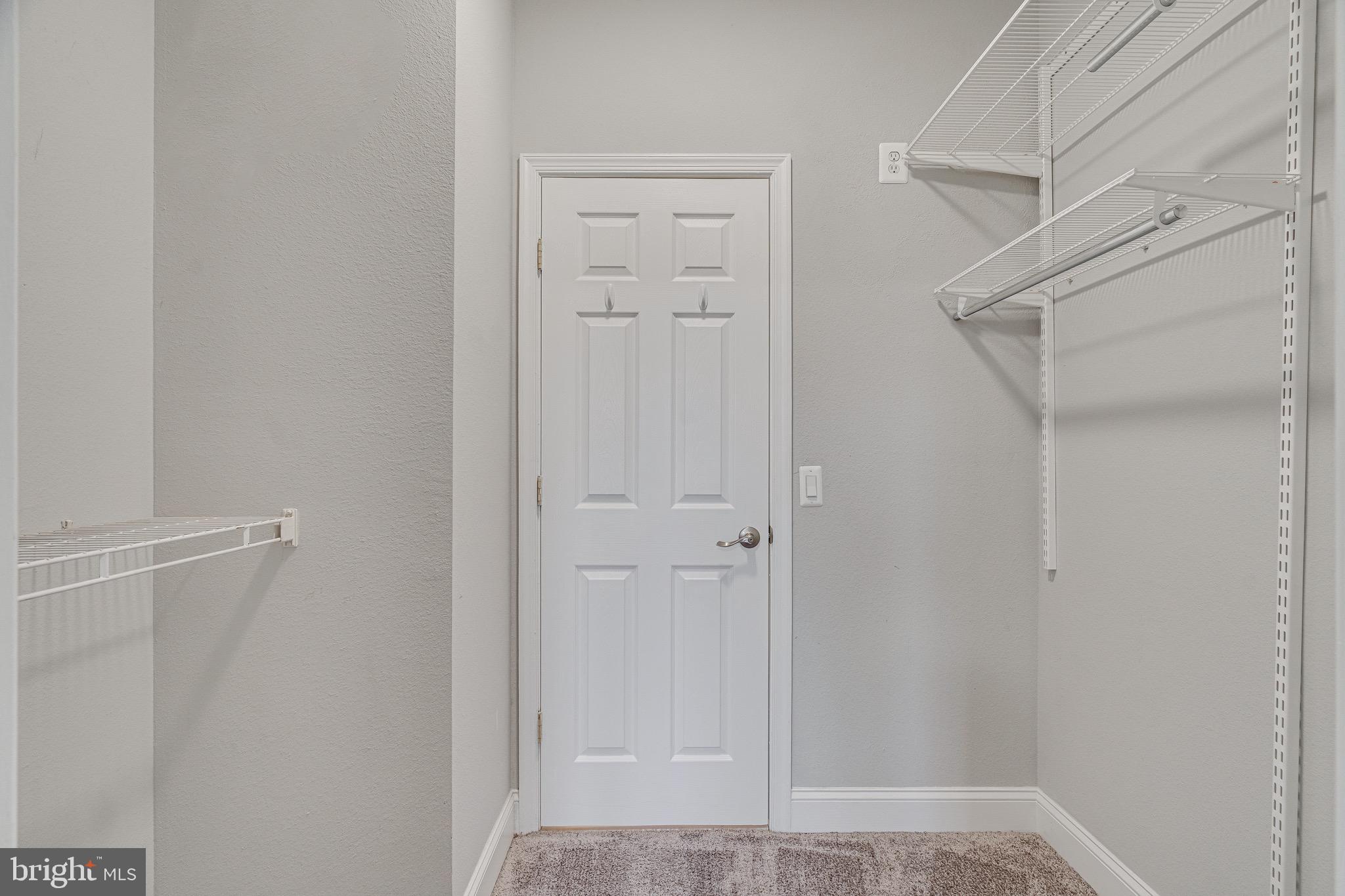 GATES OF MCLEAN - Residential Lease