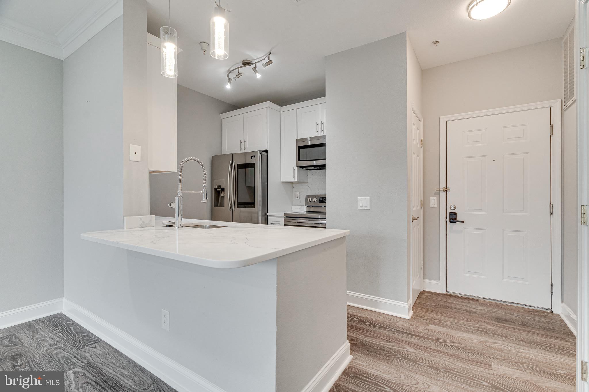 GATES OF MCLEAN - Residential Lease